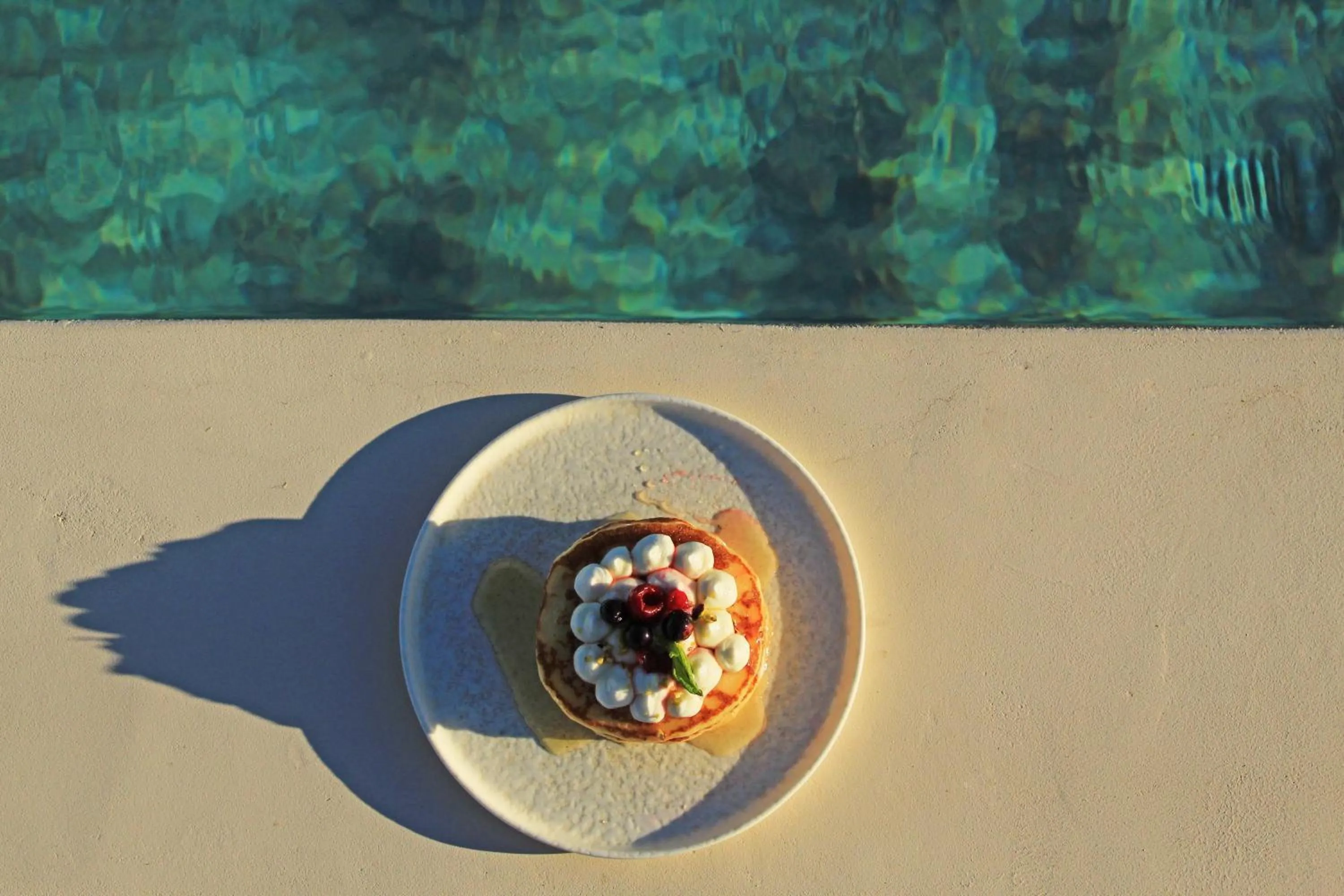Restaurant/places to eat in Adama Mykonos Boutique Hotel