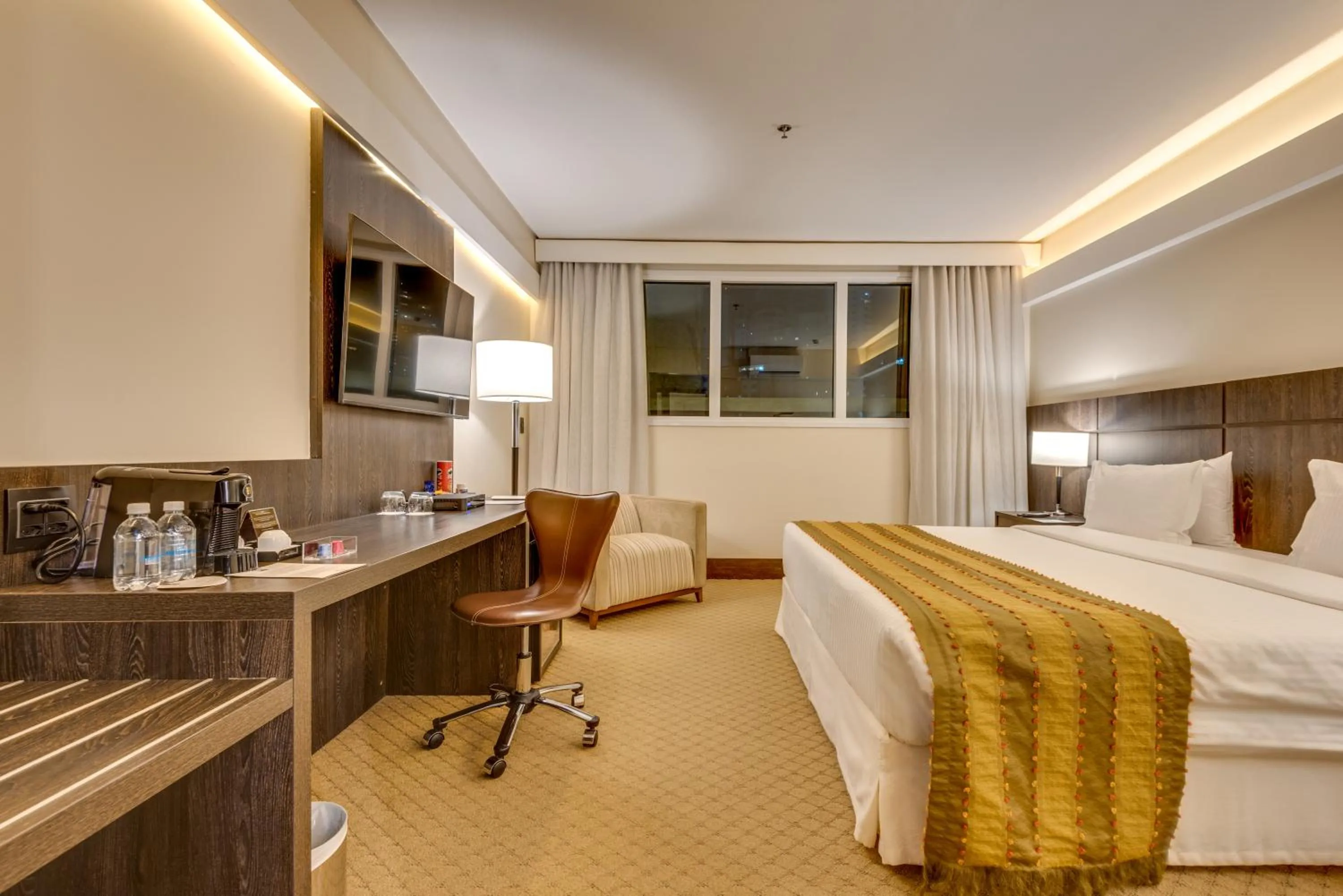 Bedroom, Bed in K Hotel