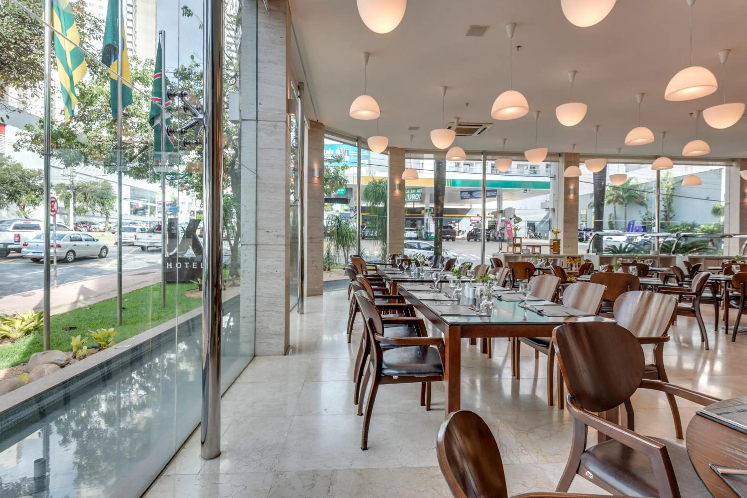 Restaurant/places to eat in K Hotel