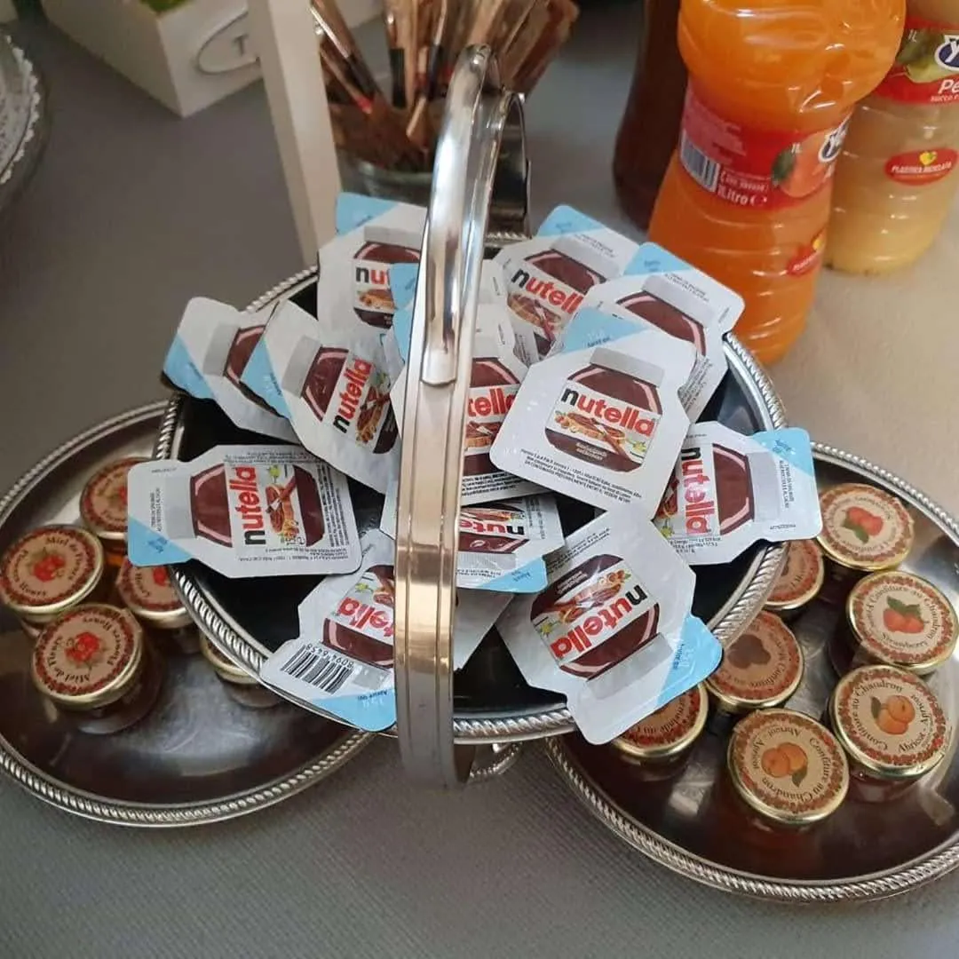 Food and drinks in Foresterie Lombarde B&B Villa Ambra