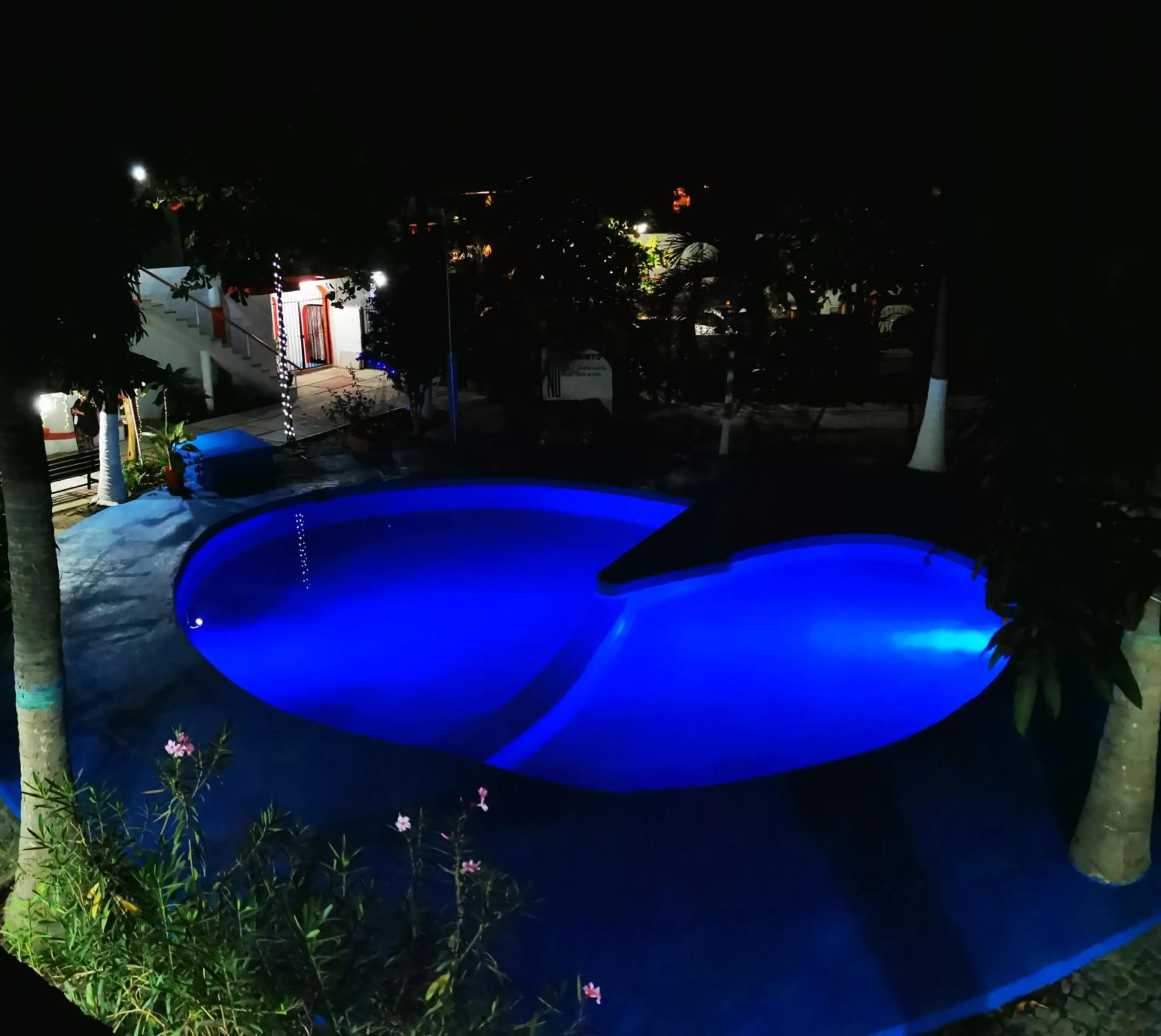 Swimming pool in Hotel Oasis Melaque