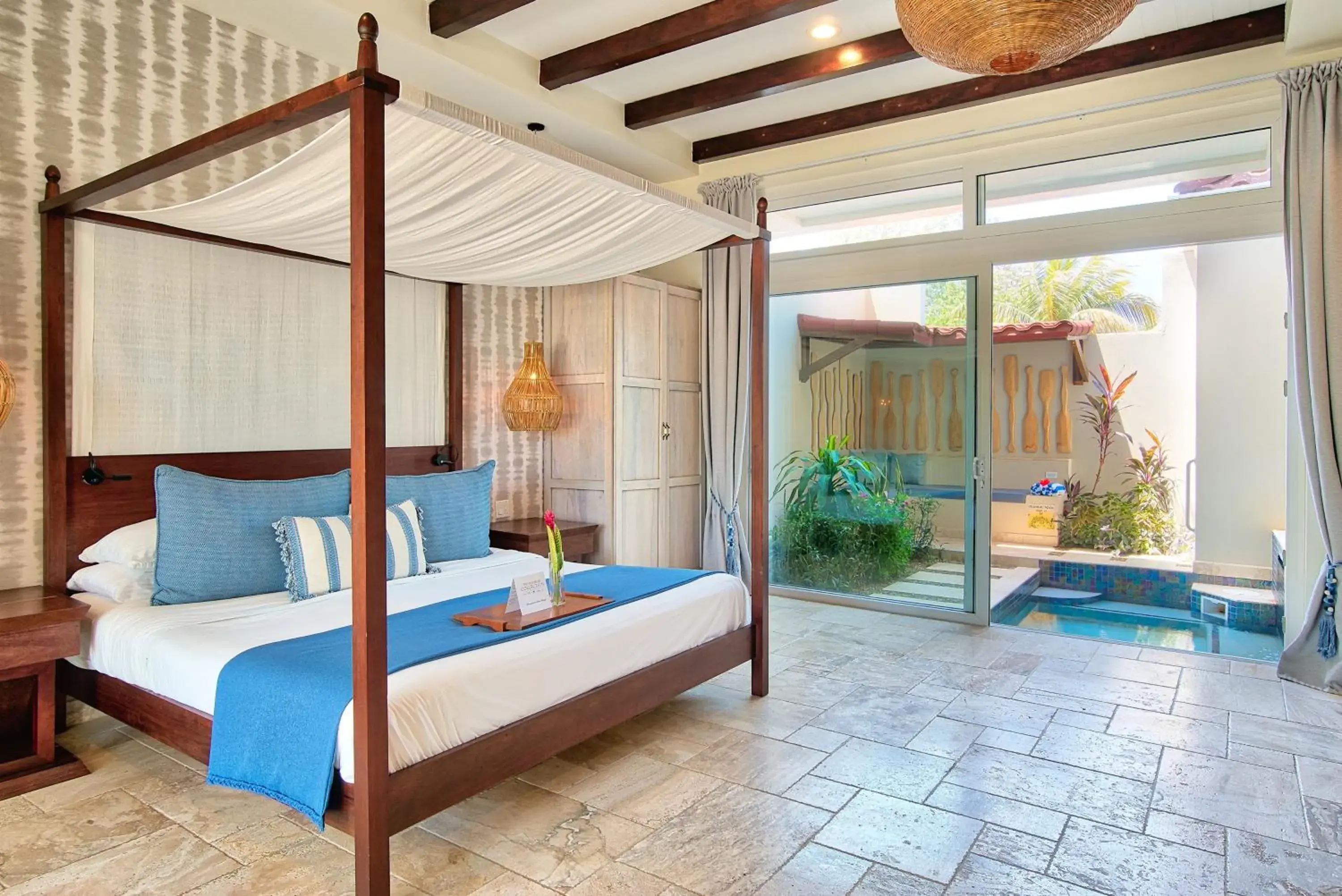 Suite with Private Pool in The Lodge at Jaguar Reef Suite with Private Pool in The Lodge at Jaguar Reef