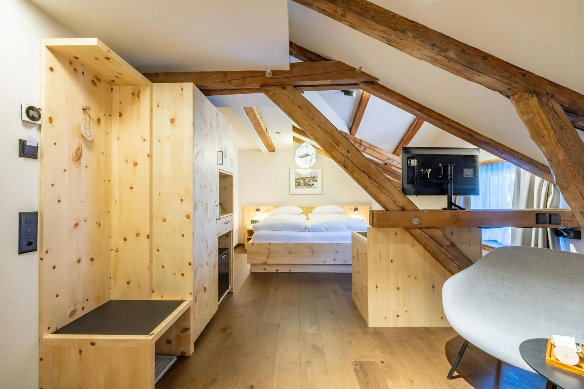 Photo of the whole room, Bed in Hotel Stern Chur