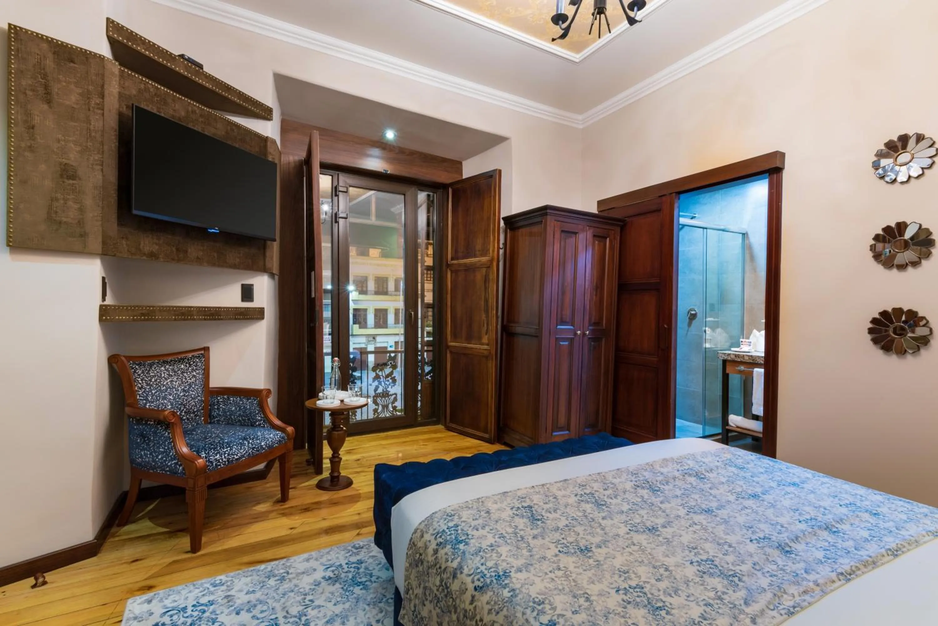 Bed in Hotel La Cofradía Pub-House