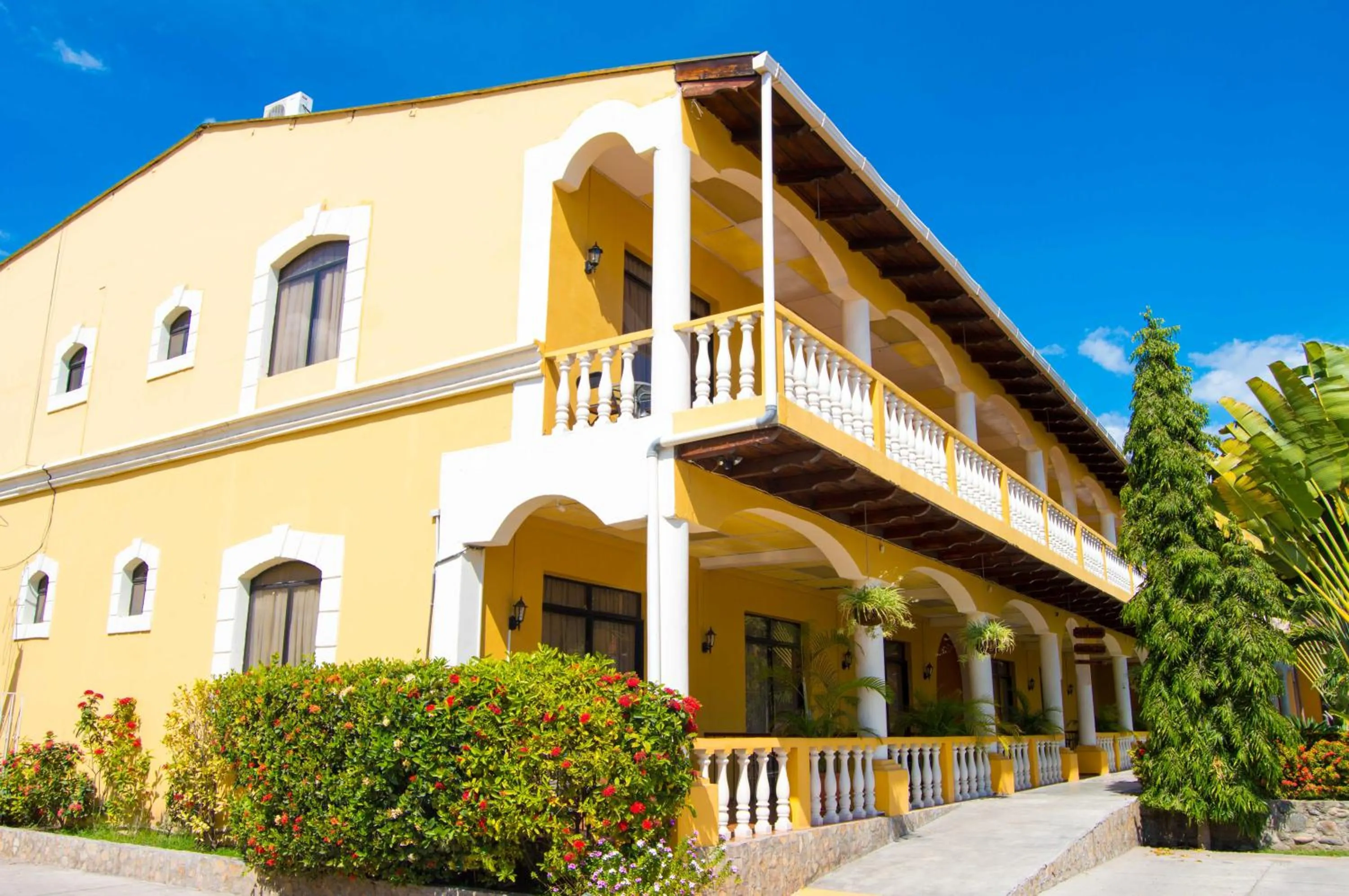 Facade/entrance in Hotel Antigua Comayagua