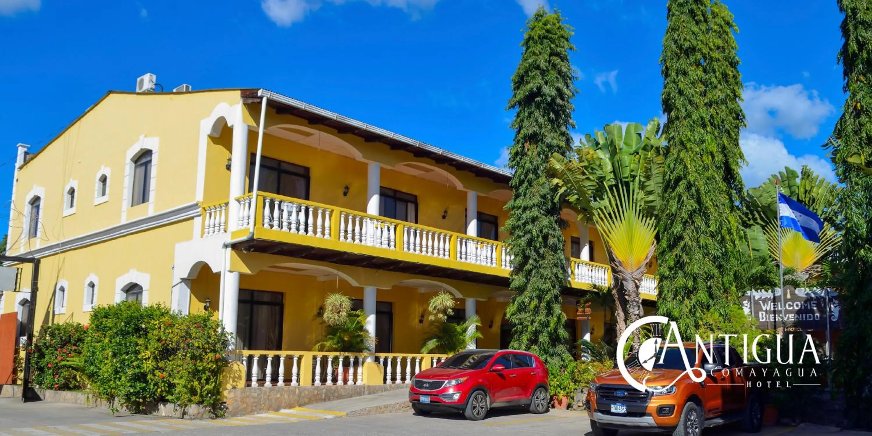 Property building in Hotel Antigua Comayagua