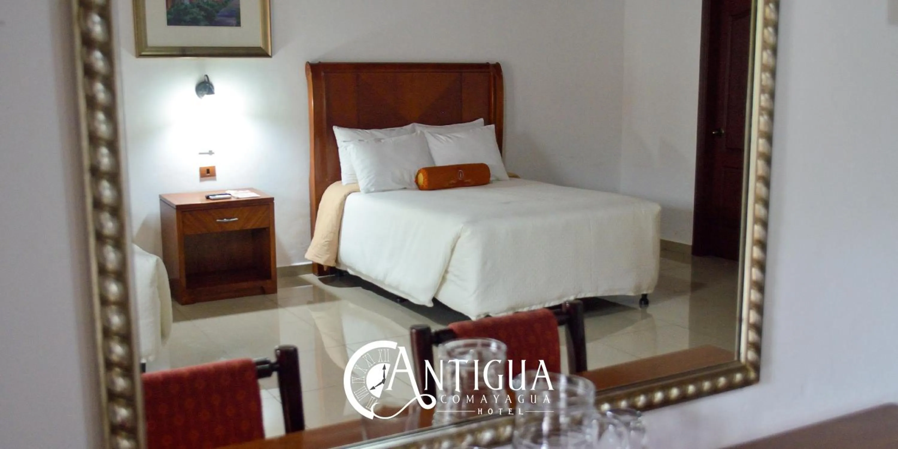 Bed in Hotel Antigua Comayagua