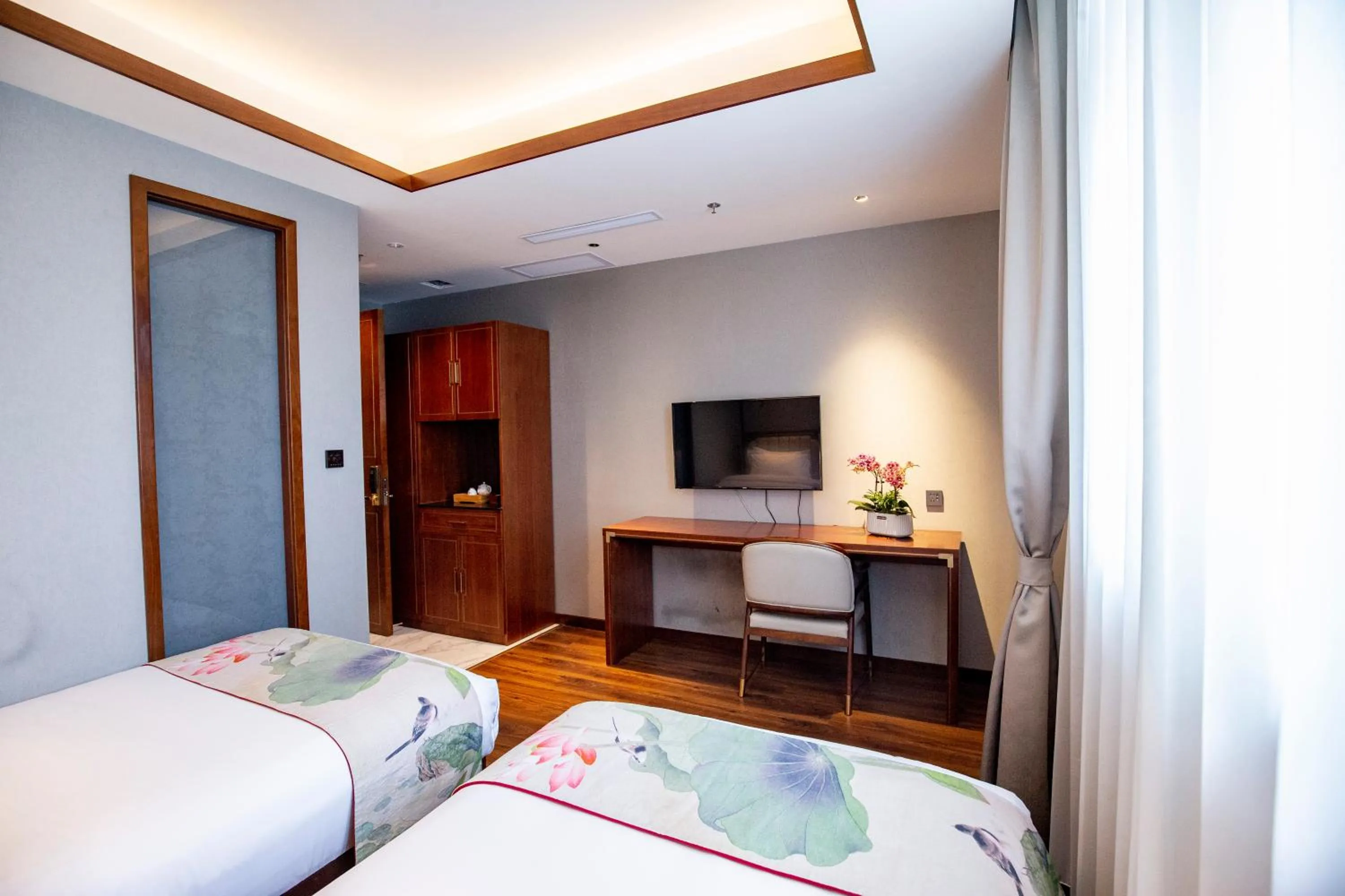 Photo of the whole room, Bed in Pierr Palace Hotel (Beijing Nanluo Guxiang)