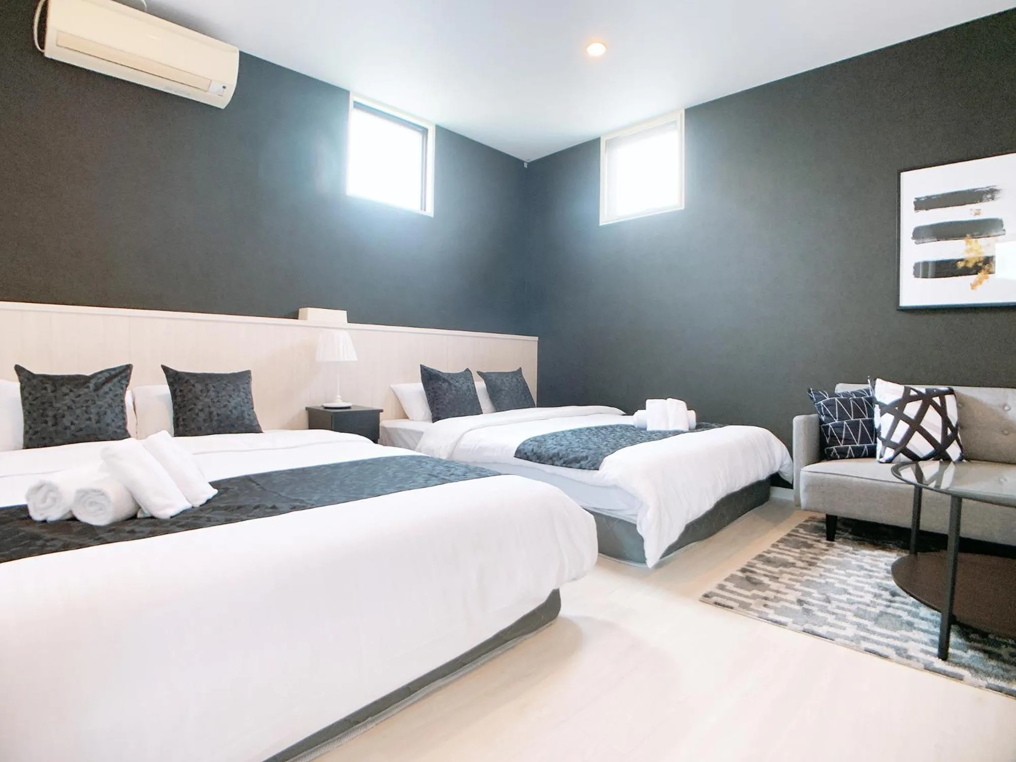 Bed in Bar & Hotel Colors MIYAJIMA