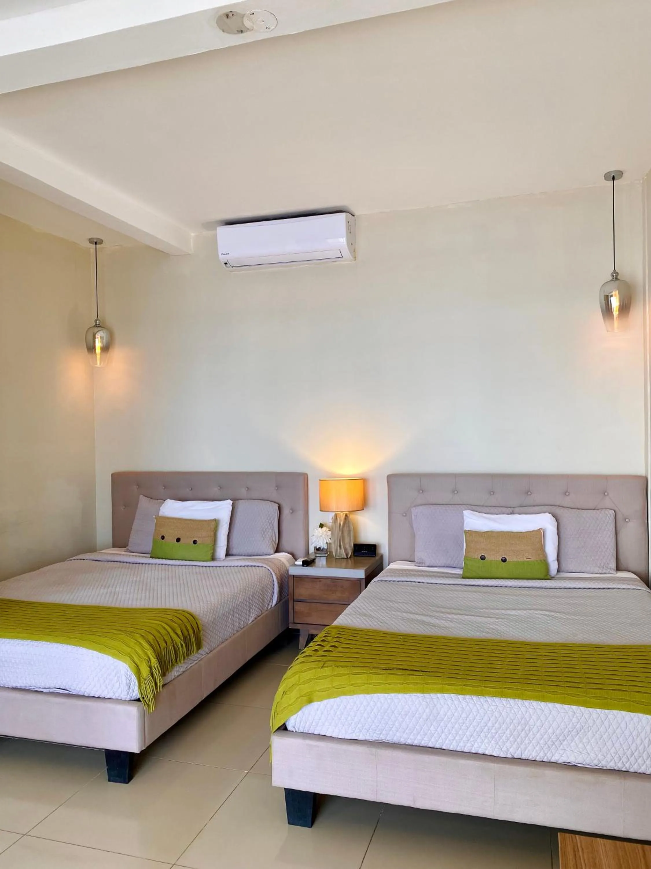 Bed in Vista Las Olas Resort