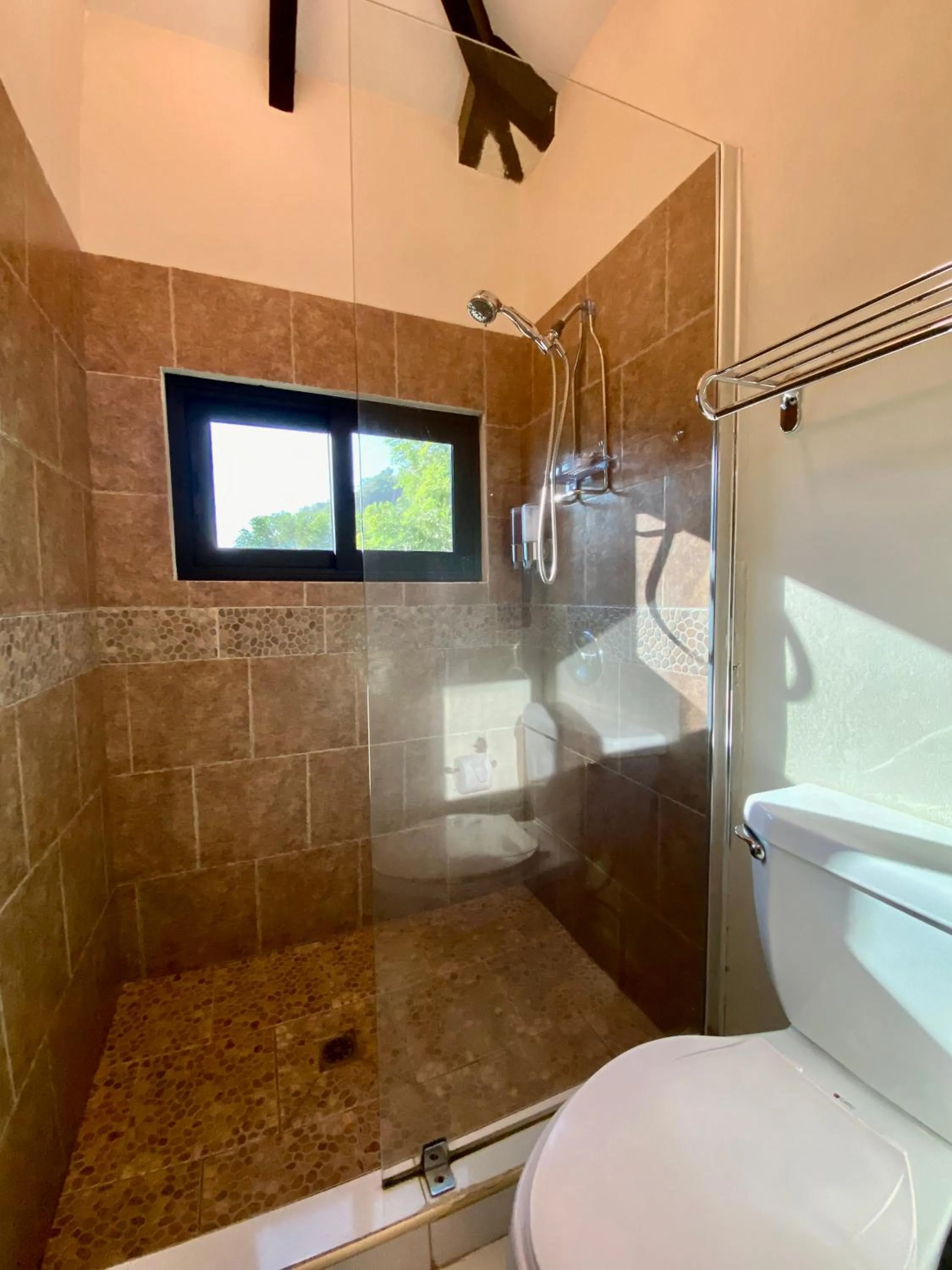 Shower in Vista Las Olas Resort