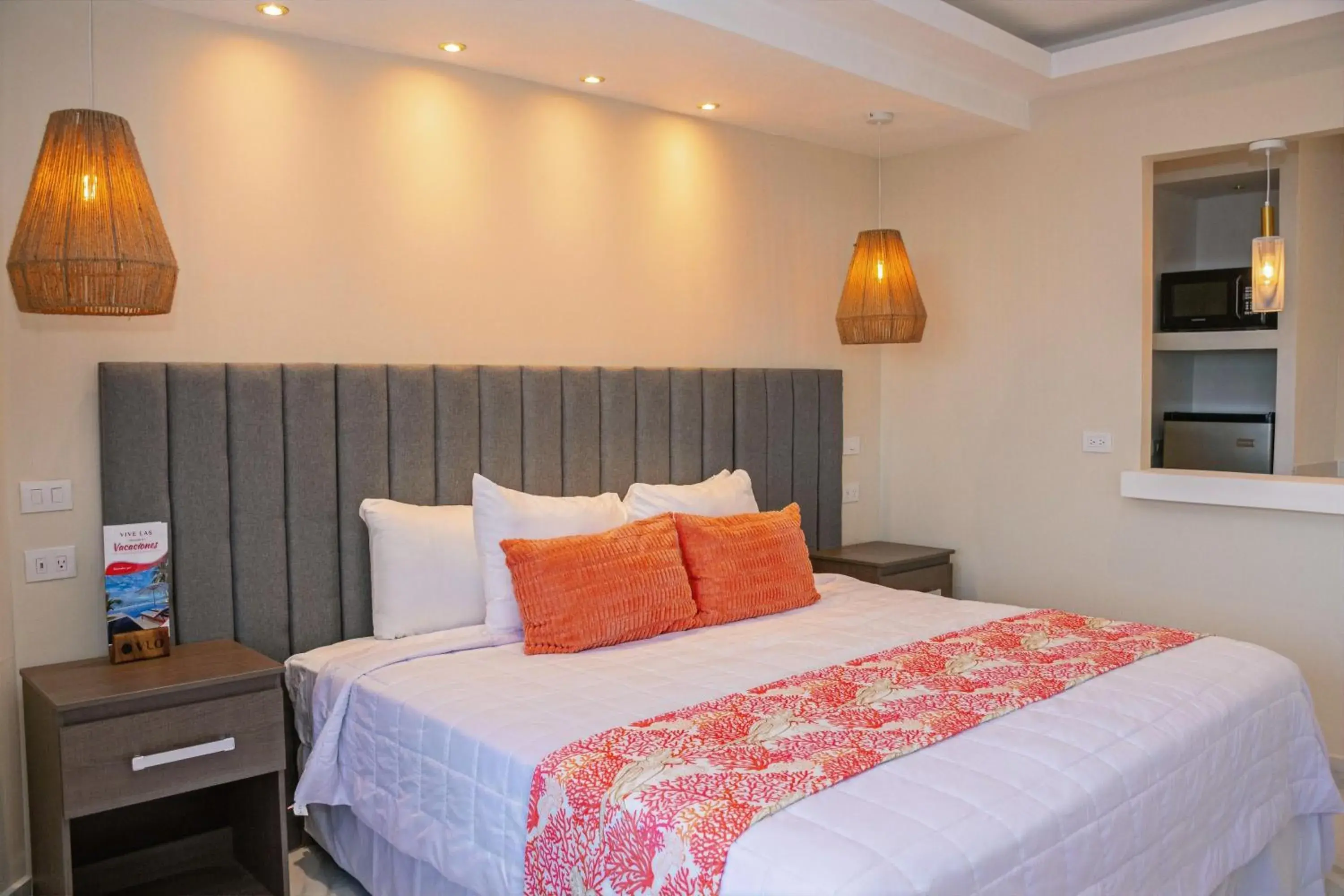 Deluxe Suite with Sea View in Vista Las Olas Resort Deluxe Suite with Sea View in Vista Las Olas Resort