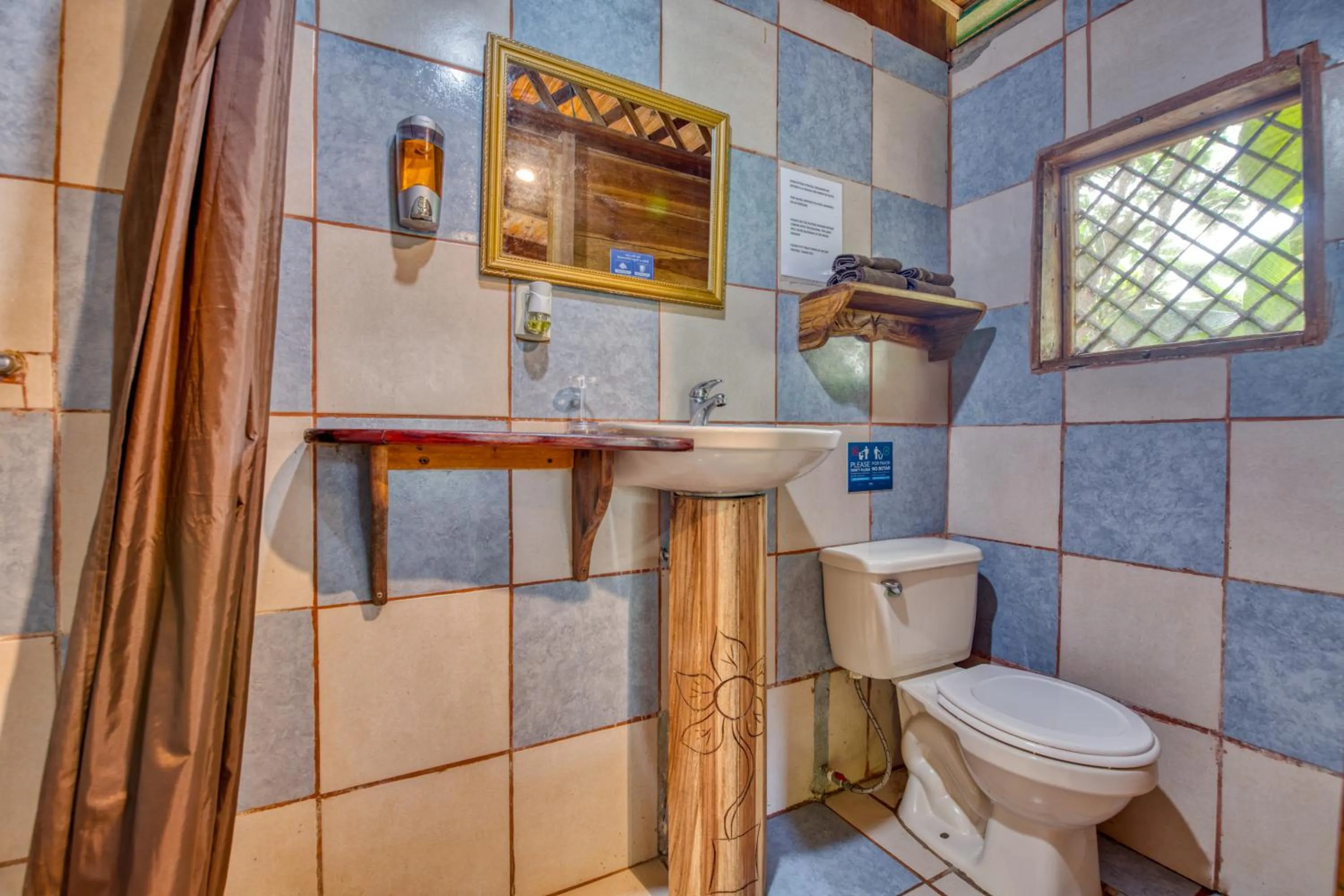 Bathroom in Hotel Banana Azul - Adults Only