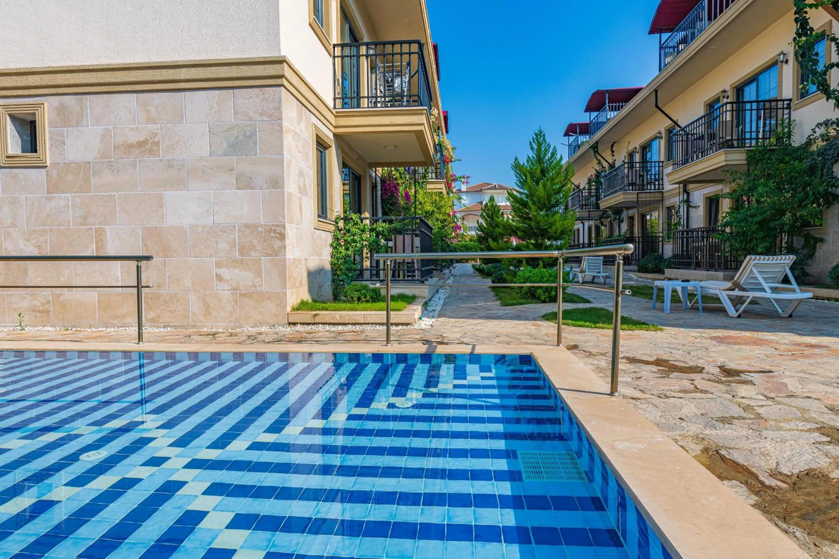 Swimming pool in Yaşam Park Apart Hotel - Fethiye Calis Beach
