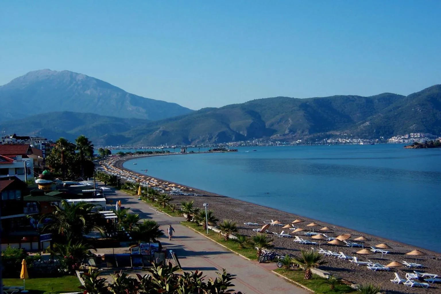 Beach in Yaşam Park Apart Hotel - Fethiye Calis Beach