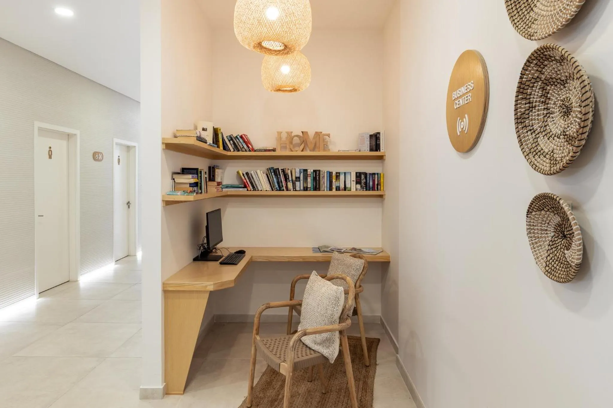 internet in Pure Formosa Concept Hotel