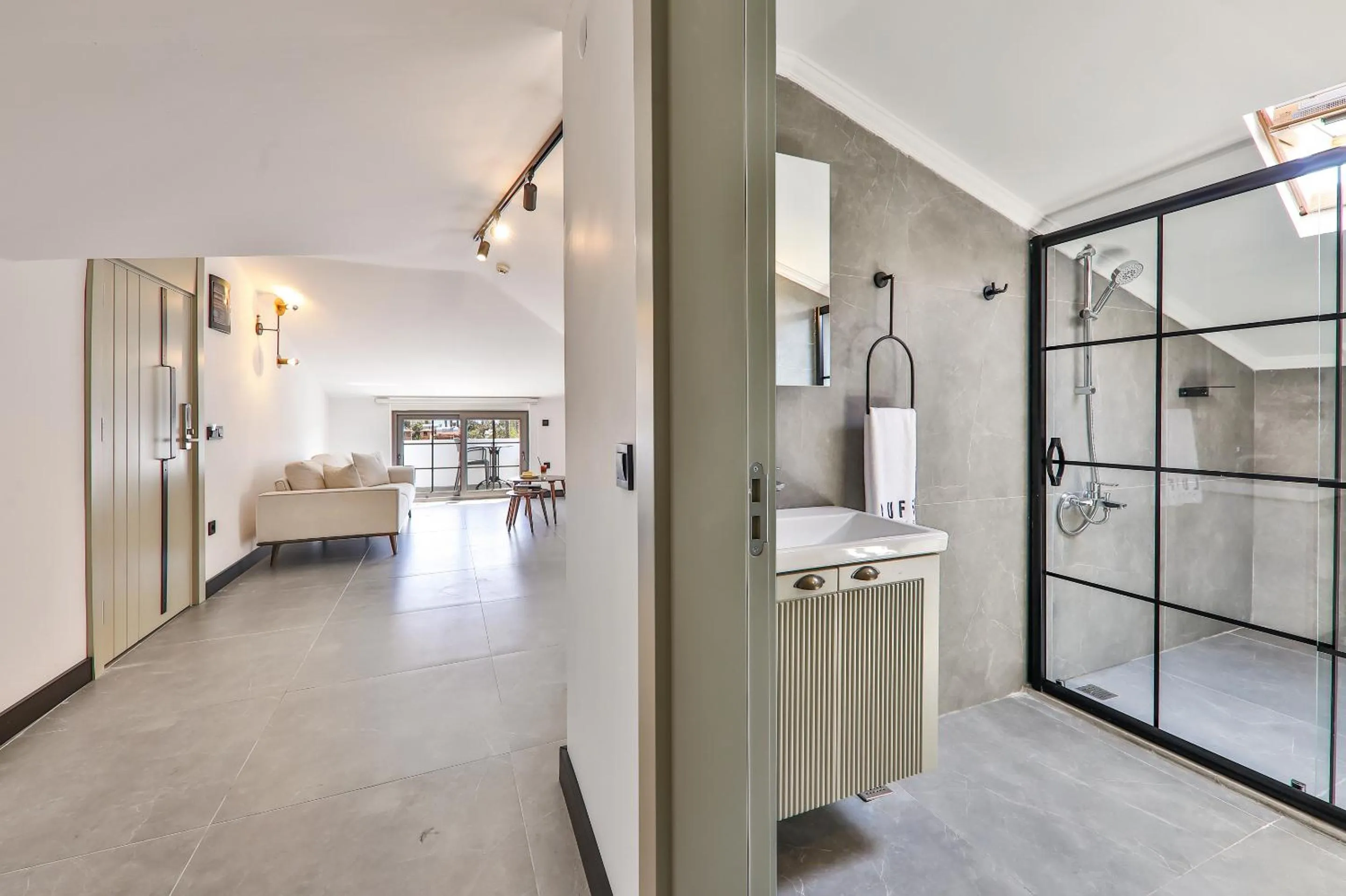 Bathroom in Luff Suites