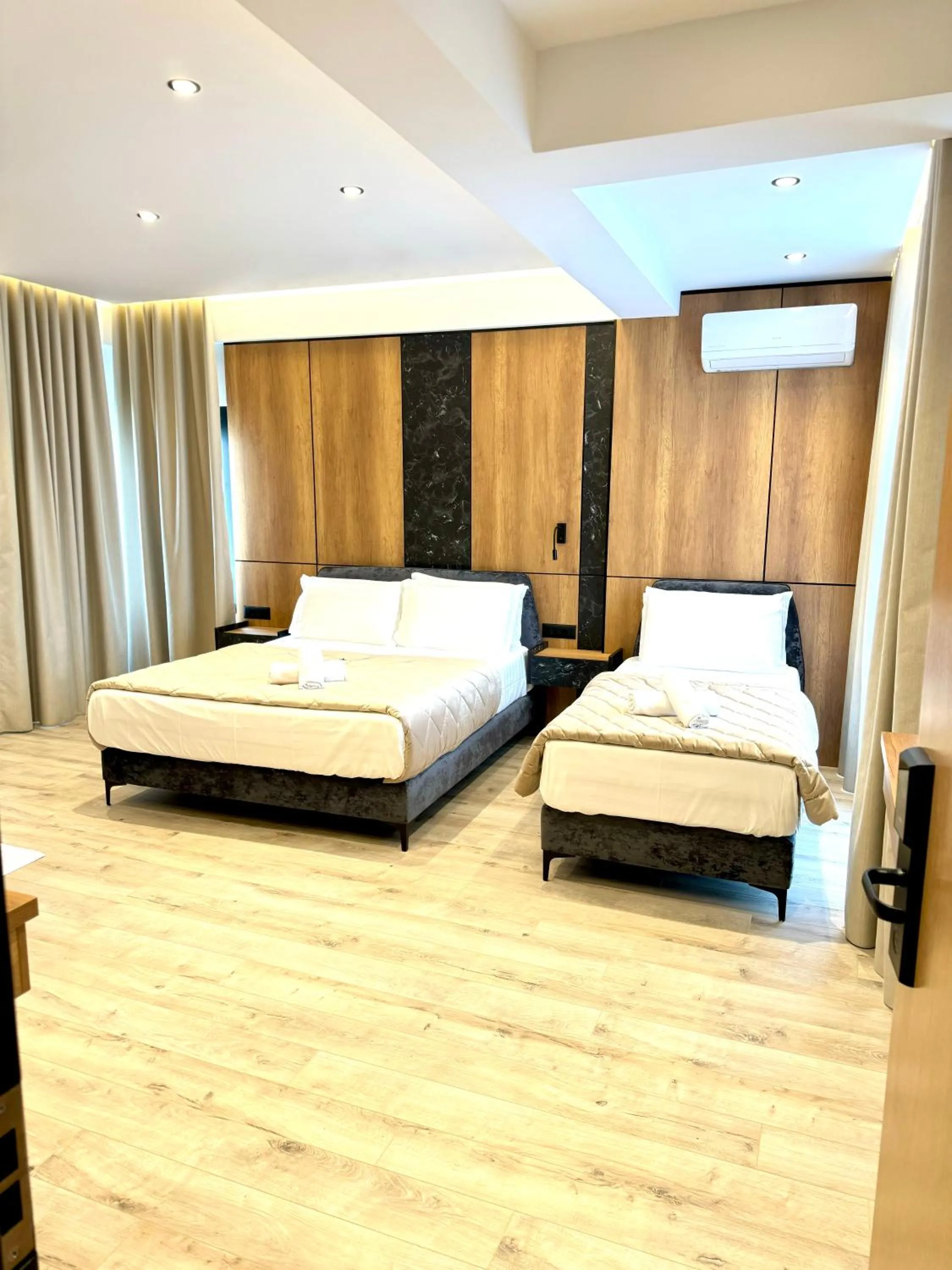 Bed in Hotel Joni Premium