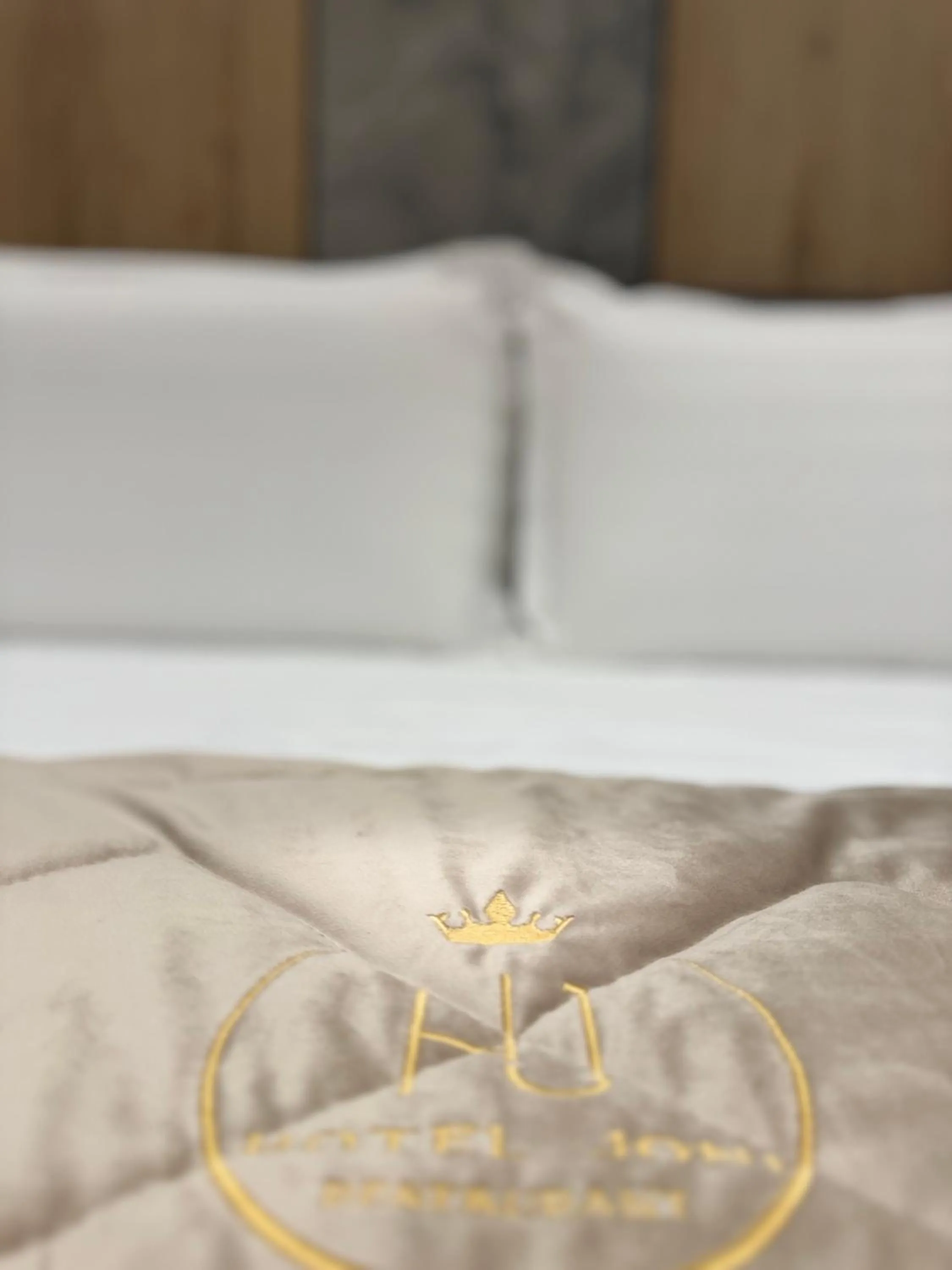 Bed in Hotel Joni Premium