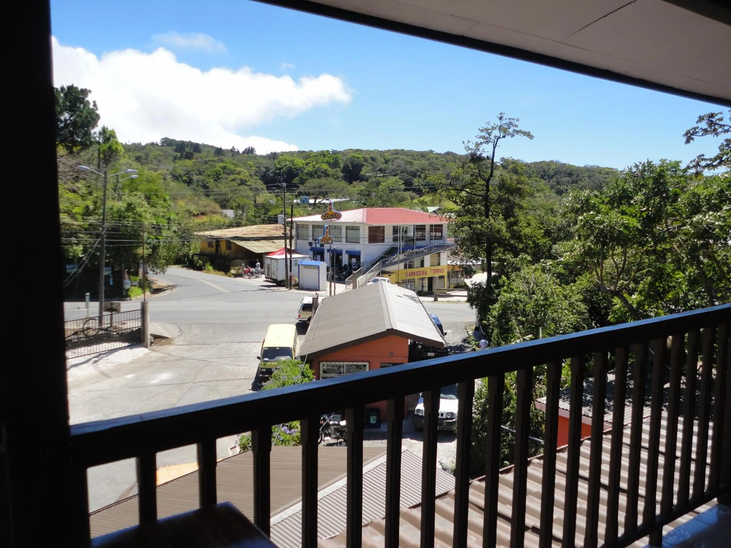 Day in Cabinas Eddy B&B