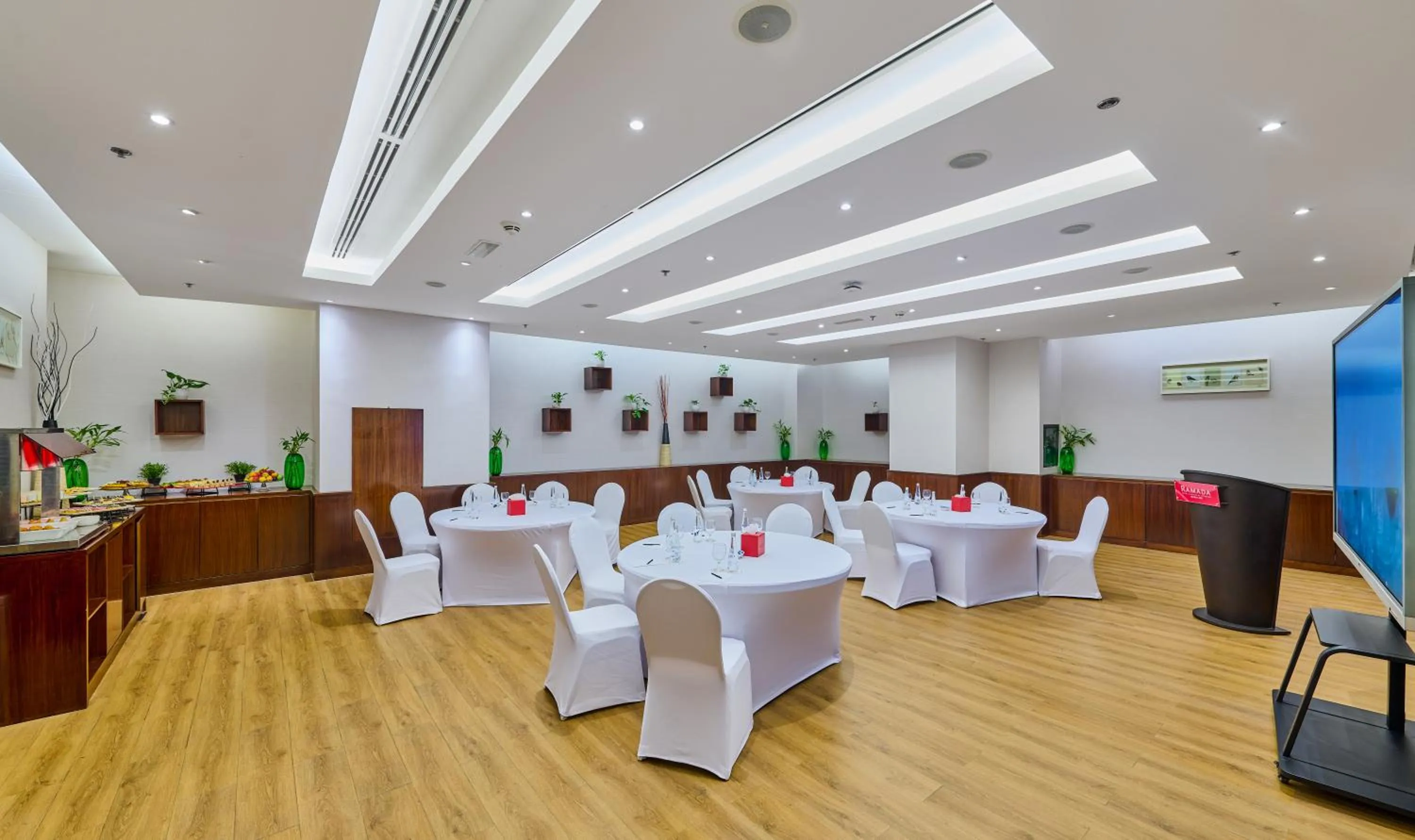 Meeting/conference room in Ramada Hotel, Suites and Apartments by Wyndham Dubai JBR