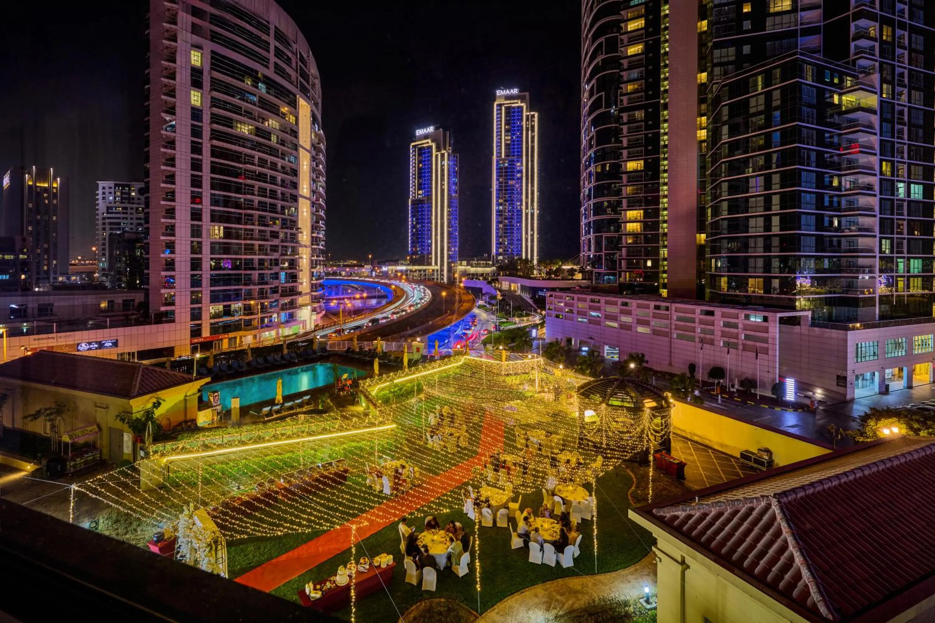 Garden in Ramada Hotel, Suites and Apartments by Wyndham Dubai JBR