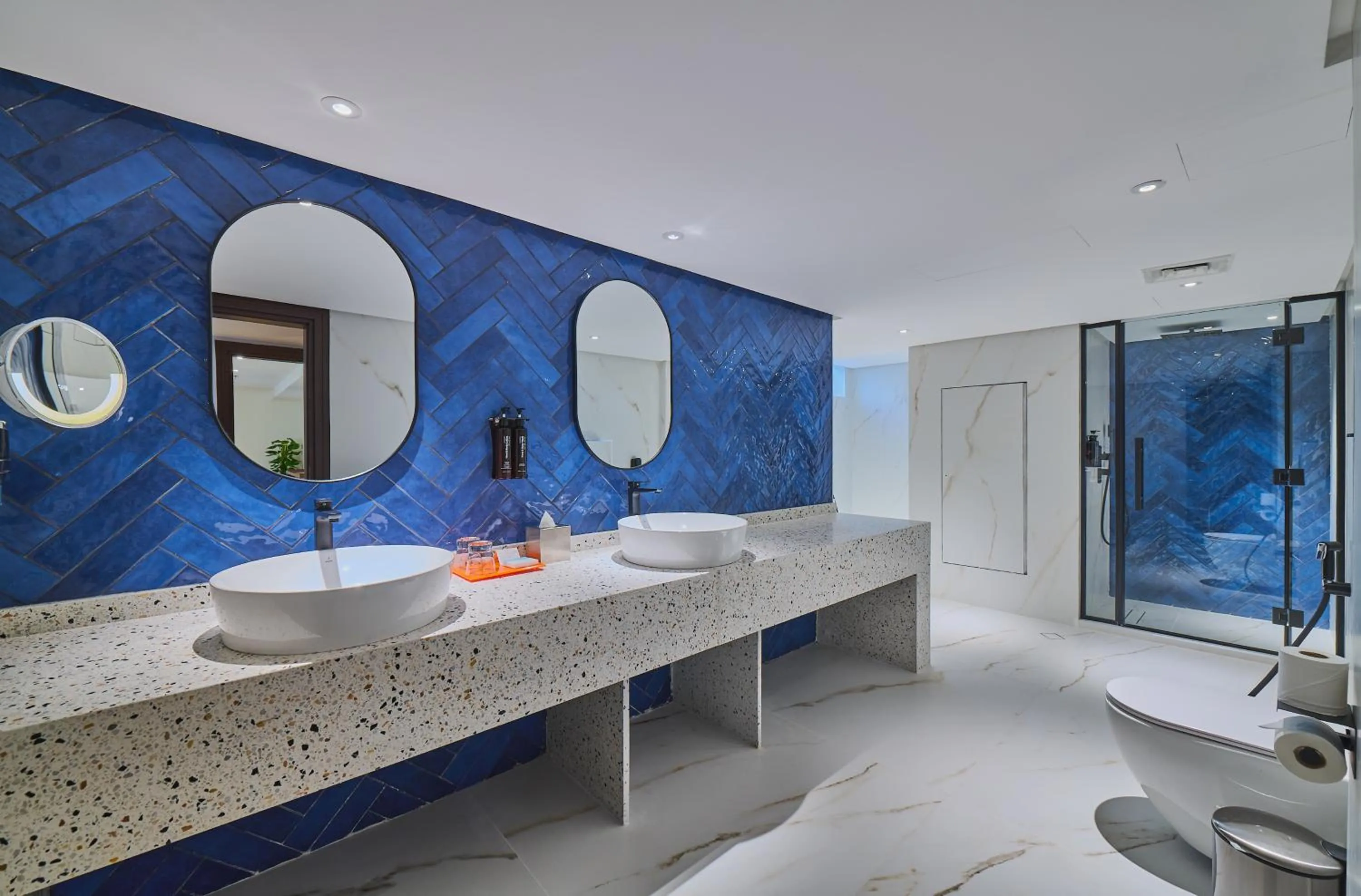 Shower in Ramada Hotel, Suites and Apartments by Wyndham Dubai JBR