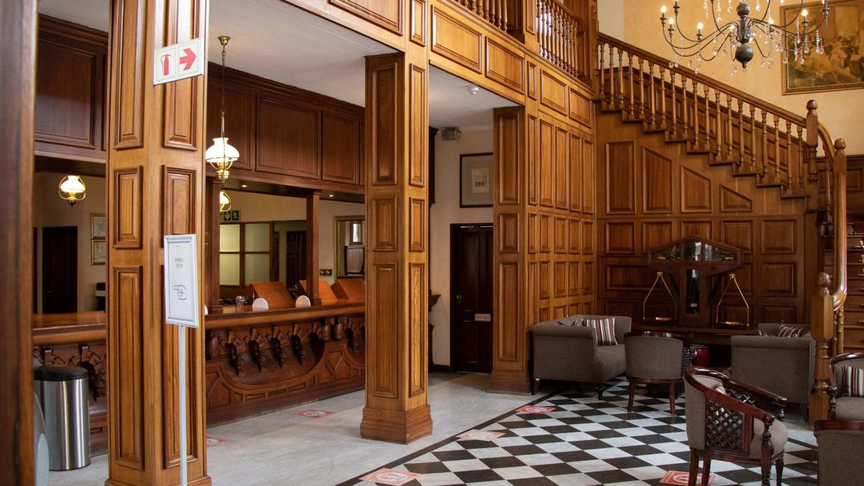 Lobby or reception in Gold Reef City Theme Park Hotel