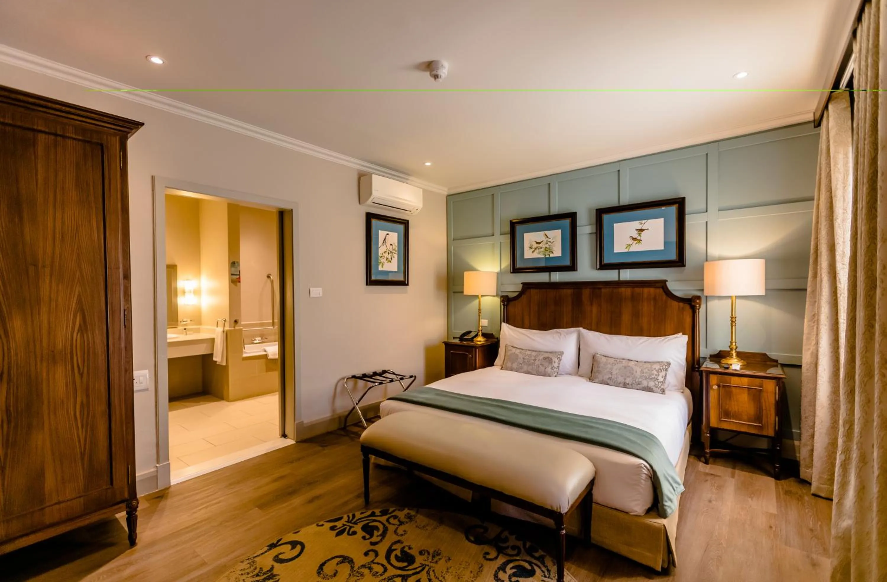 Photo of the whole room, Bed in Gold Reef City Theme Park Hotel