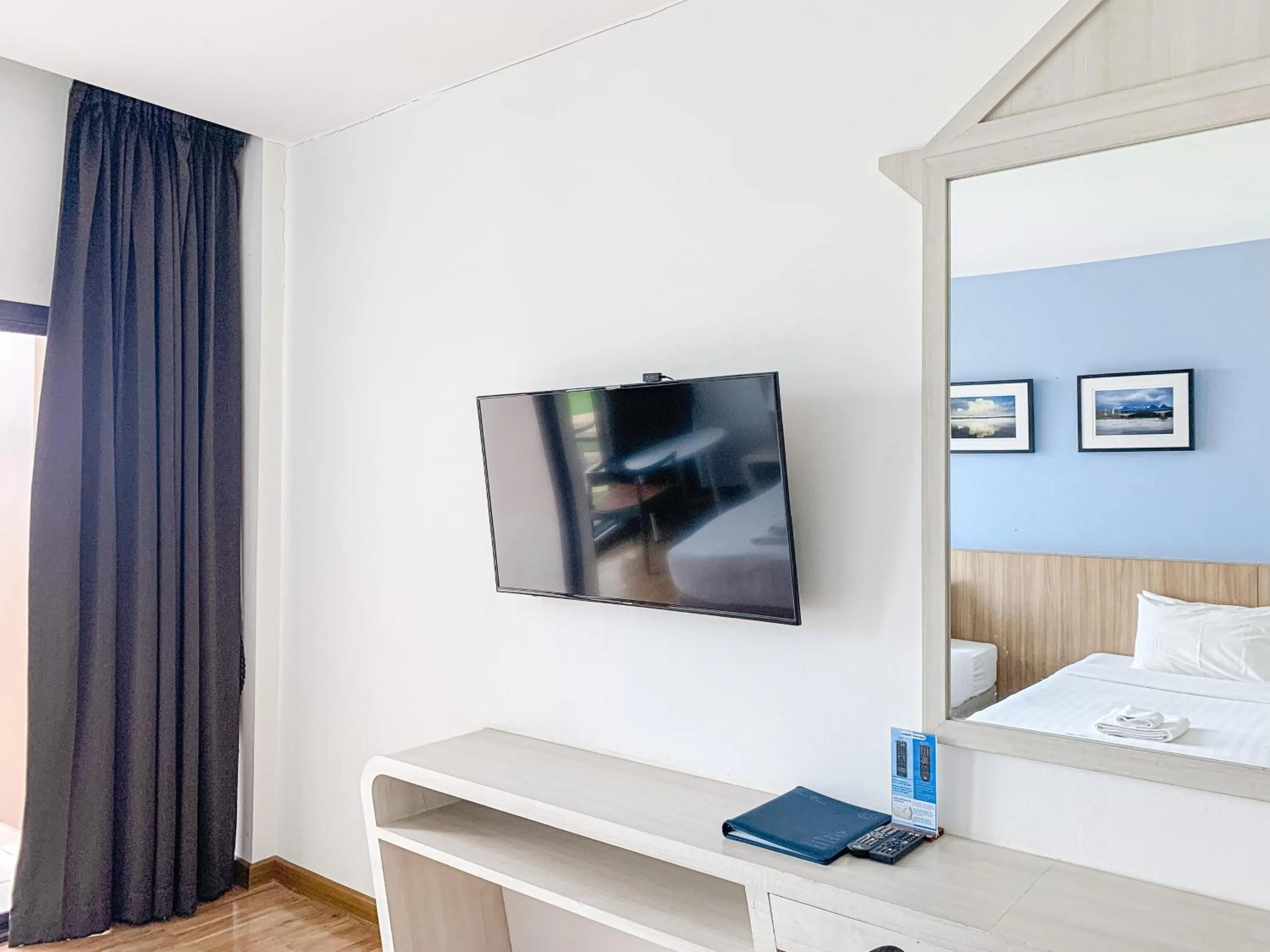 TV and multimedia, Bed in The River Hotel