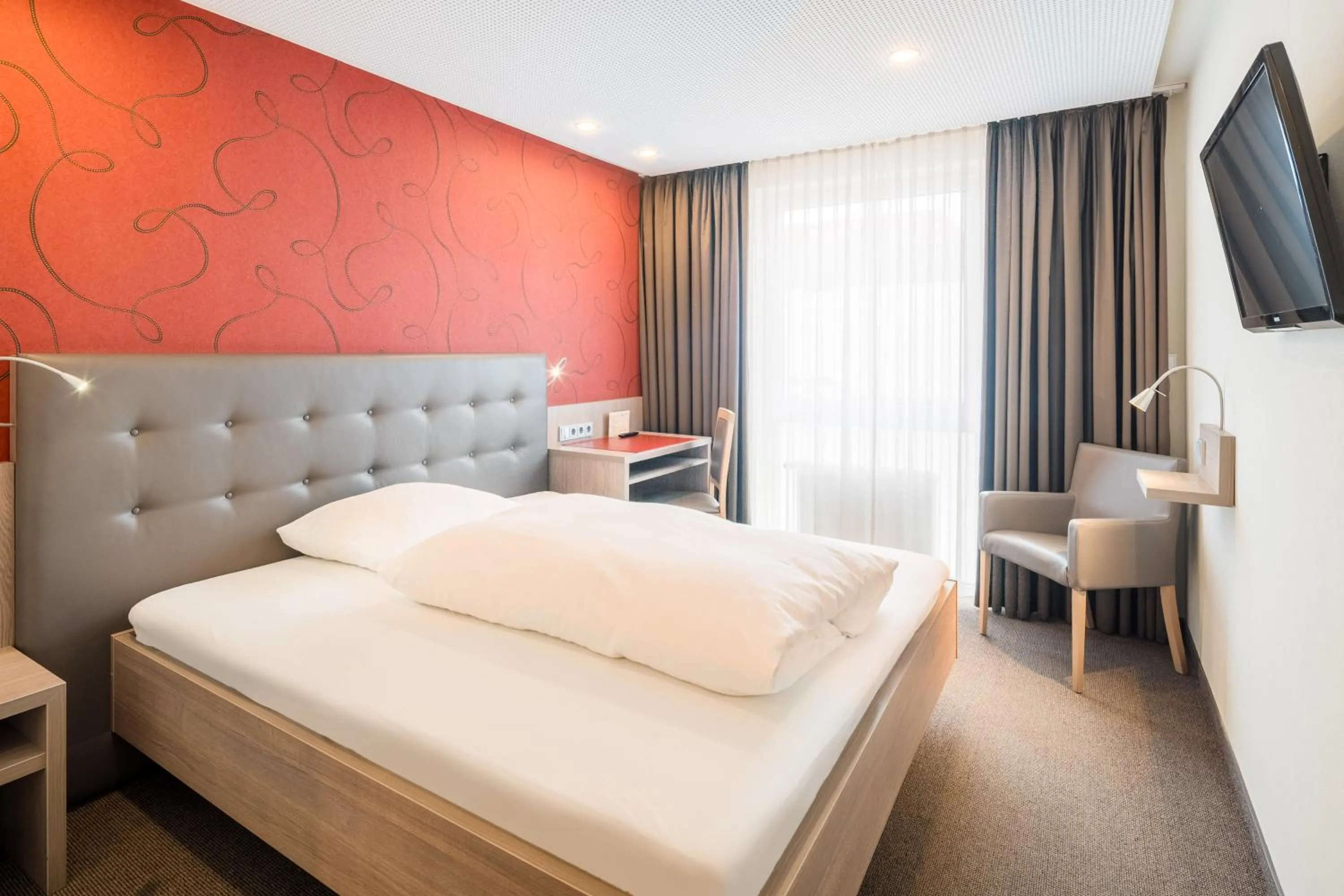 Photo of the whole room, Bed in Hotel Rennschuh