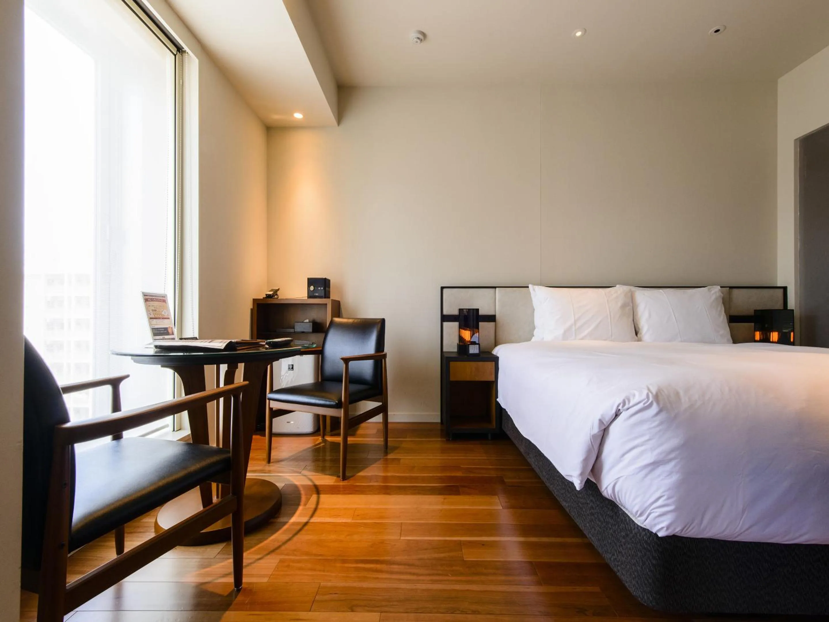 Photo of the whole room, Bed in Shinjuku Granbell Hotel