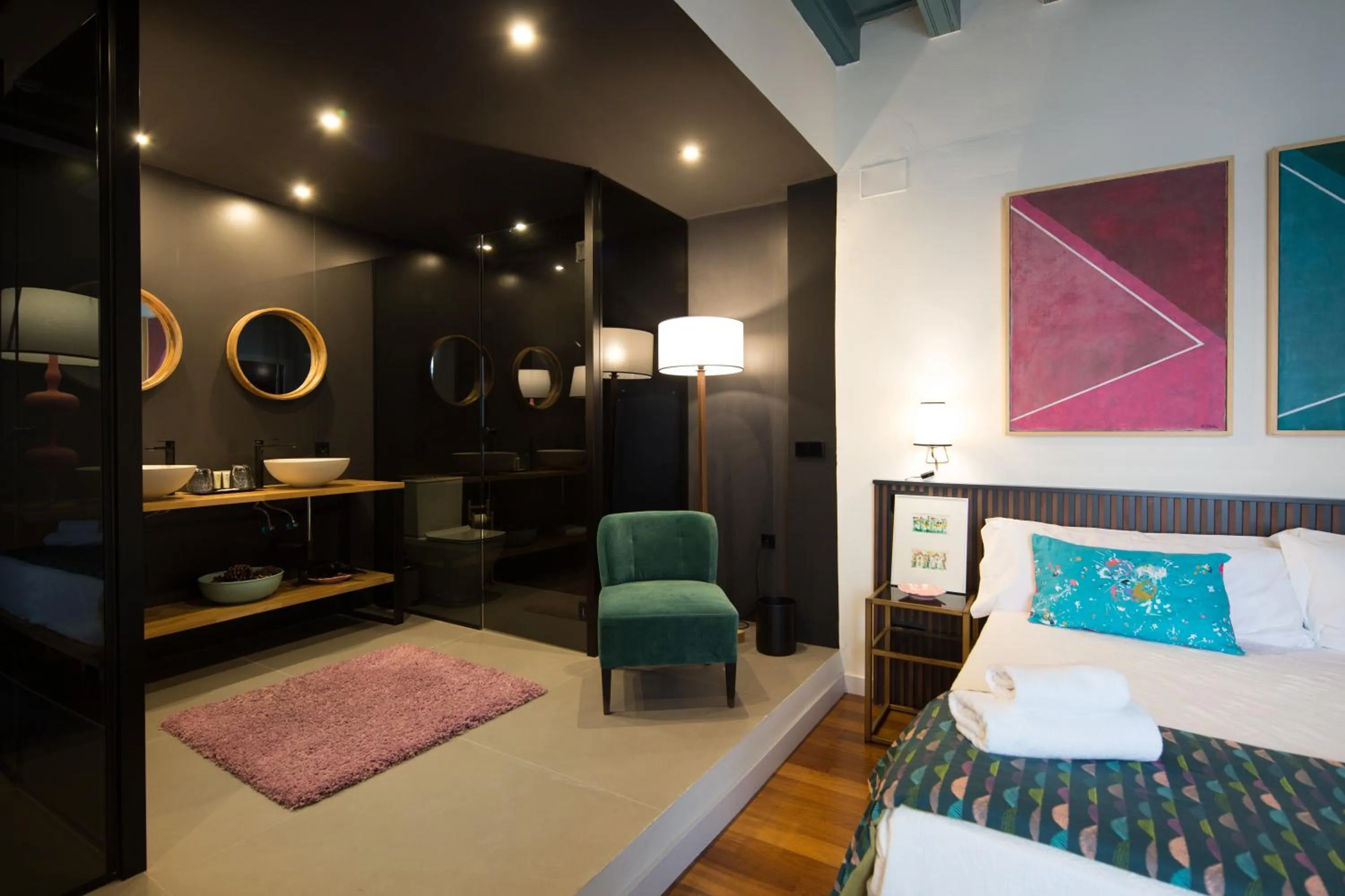 Bathroom, Bed in MDD4 Health Experience Hotel - Adults Only