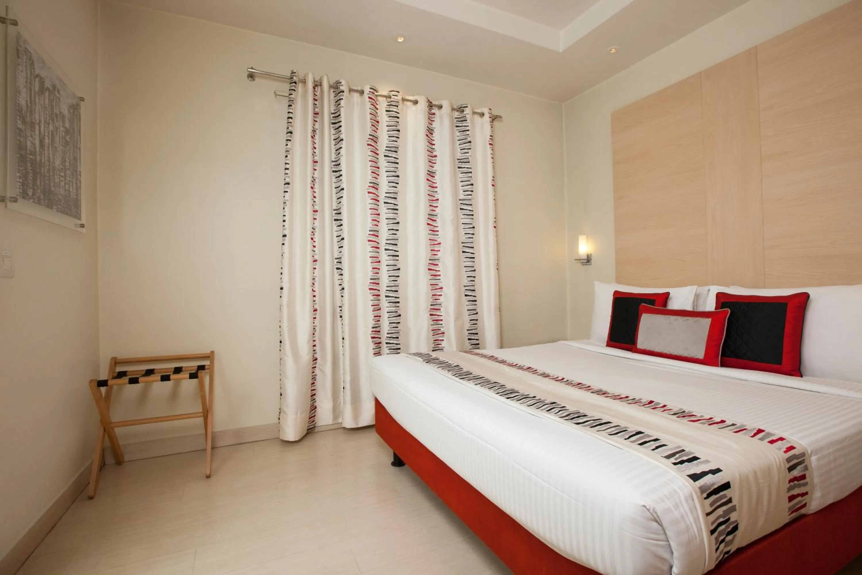 Bedroom, Bed in Avalon Courtyard Residence Suites