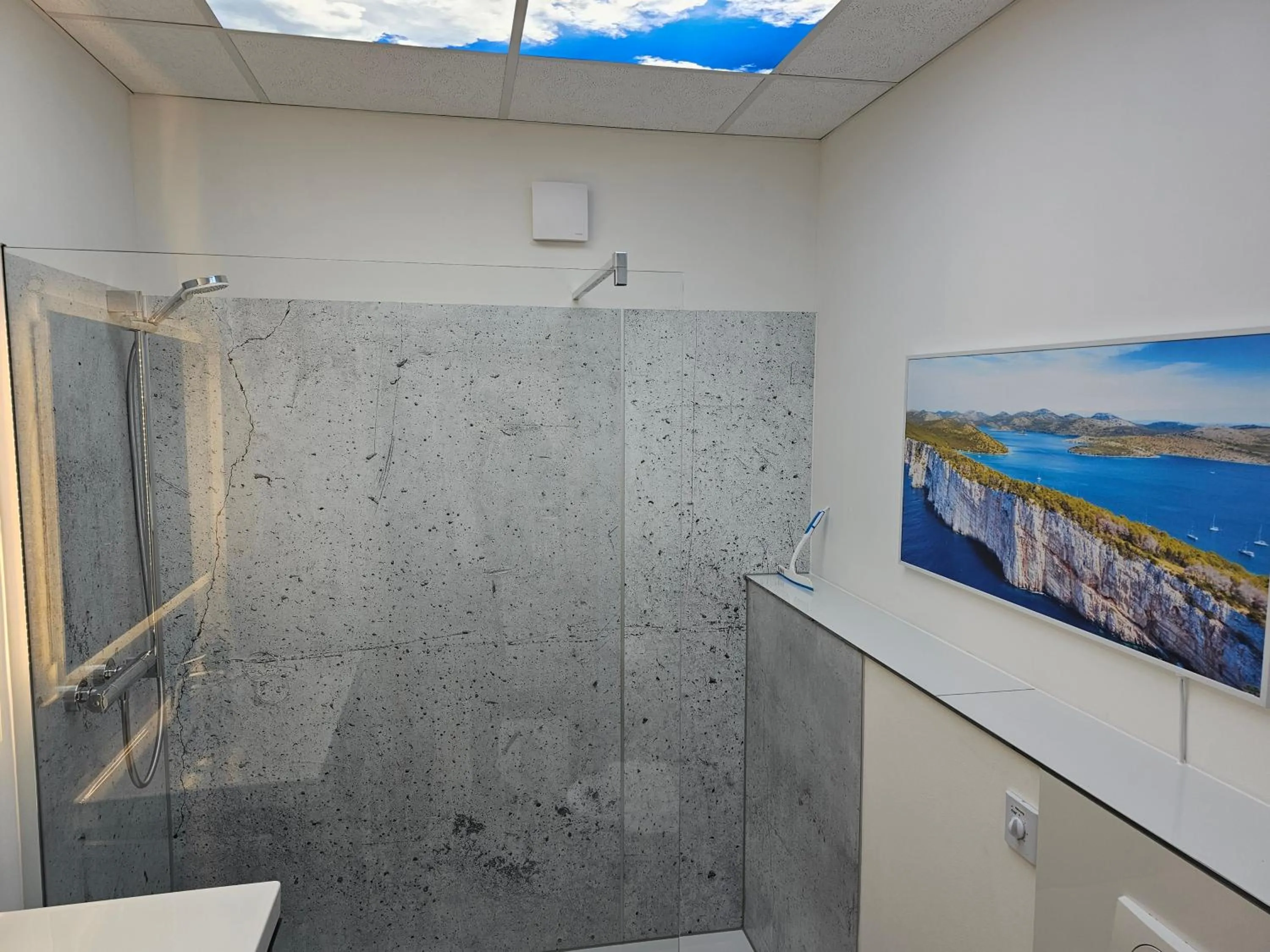 Shower in Appartement Vermietung Brunner