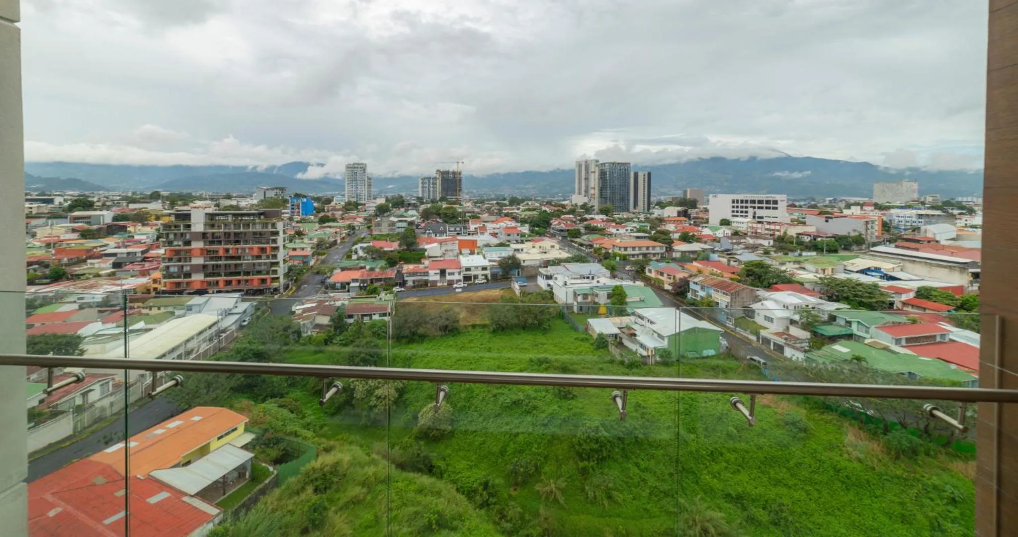 Balcony/Terrace in BEE Suites San José - Escalante