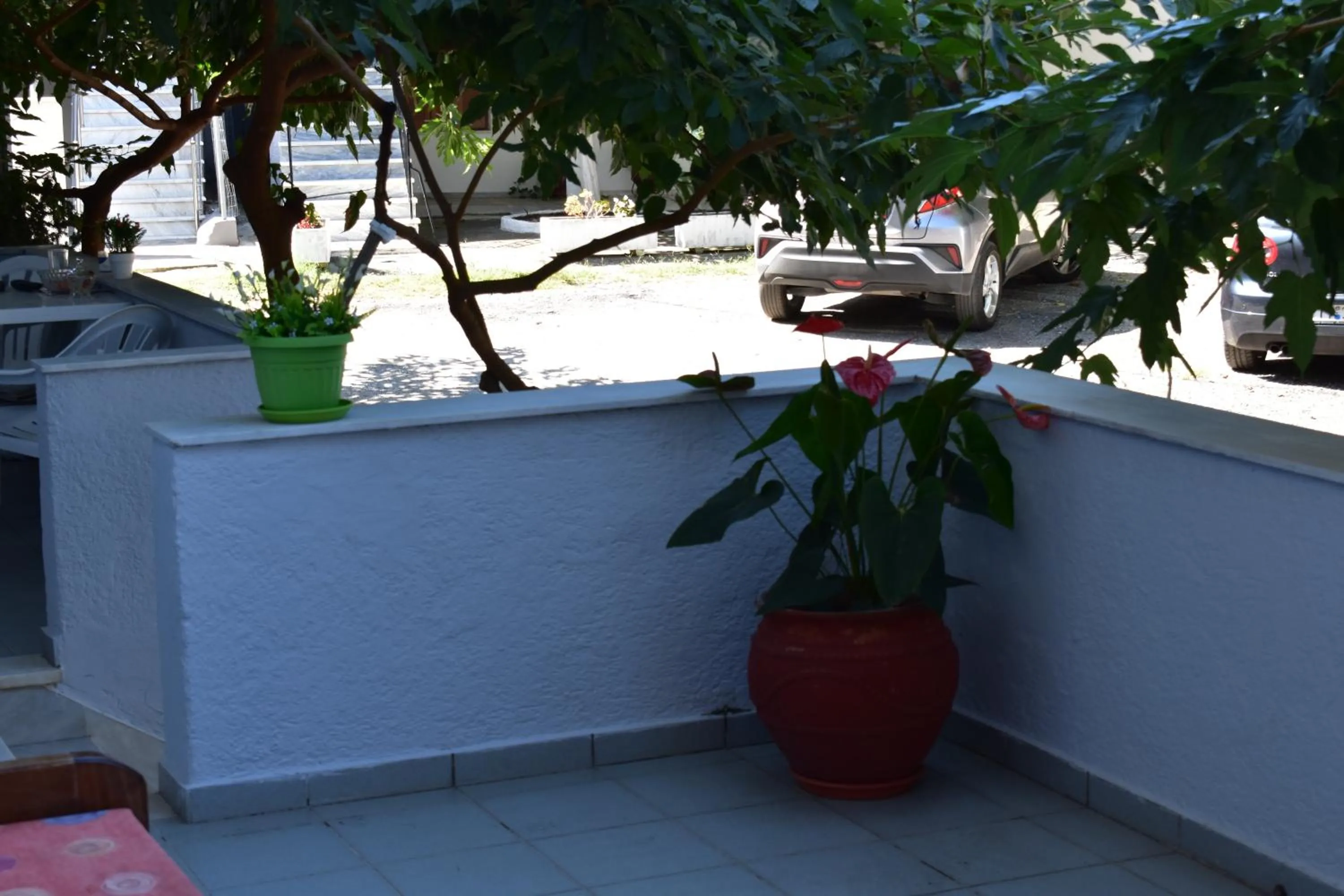 Galanis Studios and Apartments