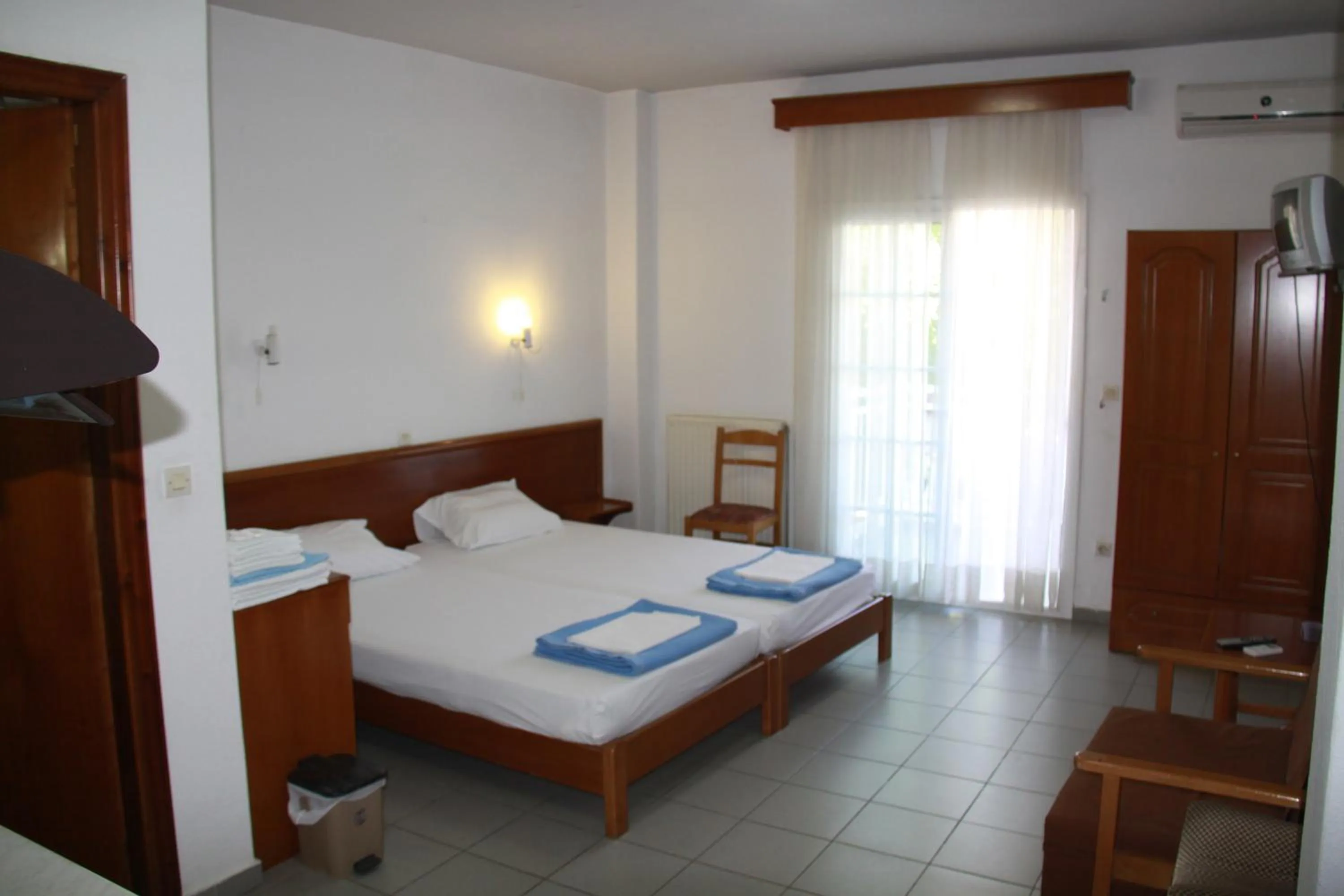 Day, Bed in Galanis Studios and Apartments