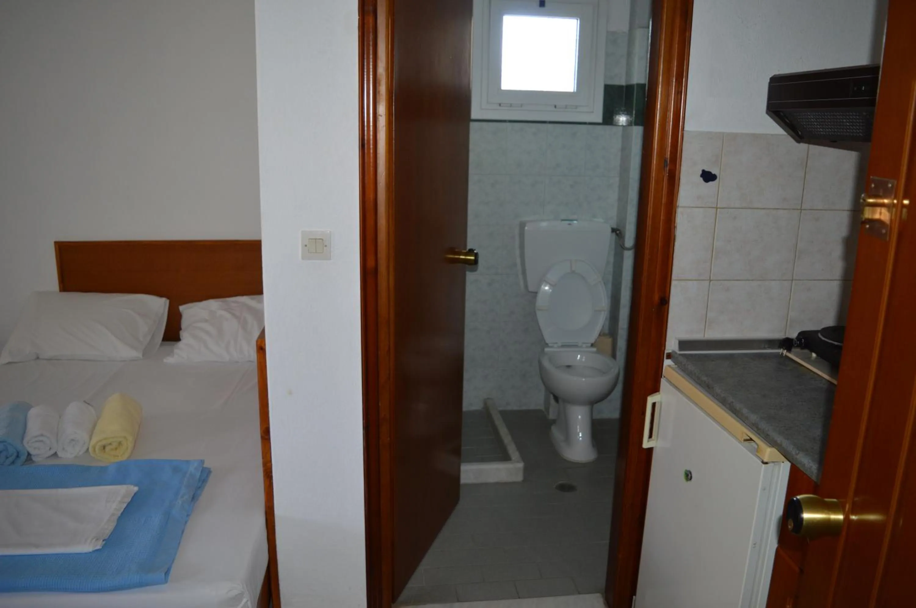 Toilet in Galanis Studios and Apartments
