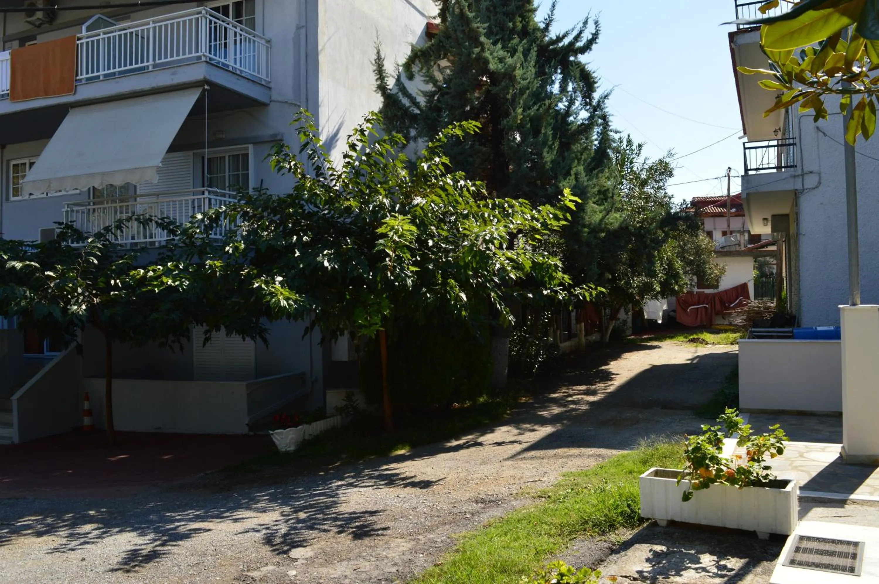 Property building in Galanis Studios and Apartments