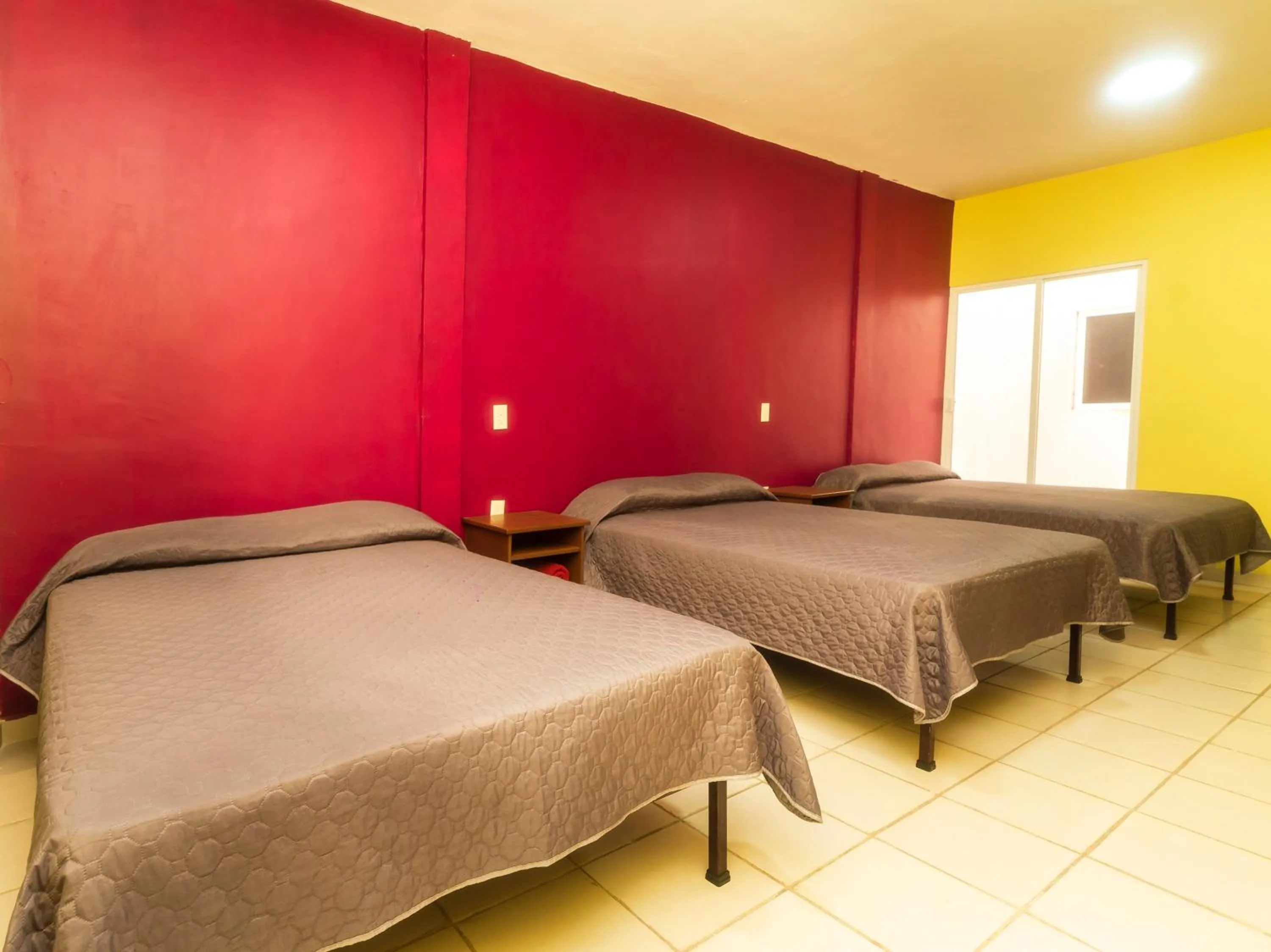 Photo of the whole room, Bed in Hotel Santa Cruz