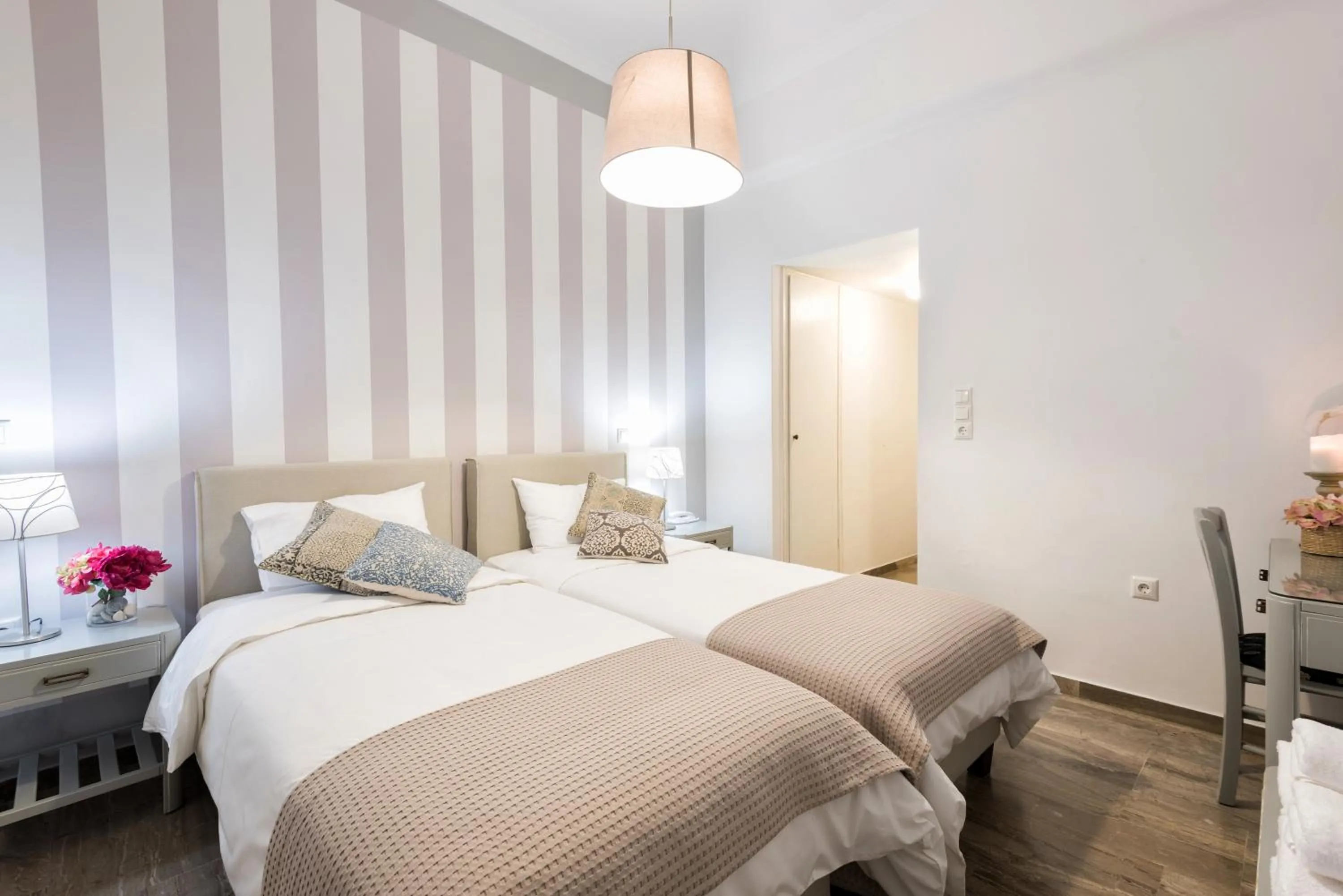 Photo of the whole room, Bed in Hotel Oasis