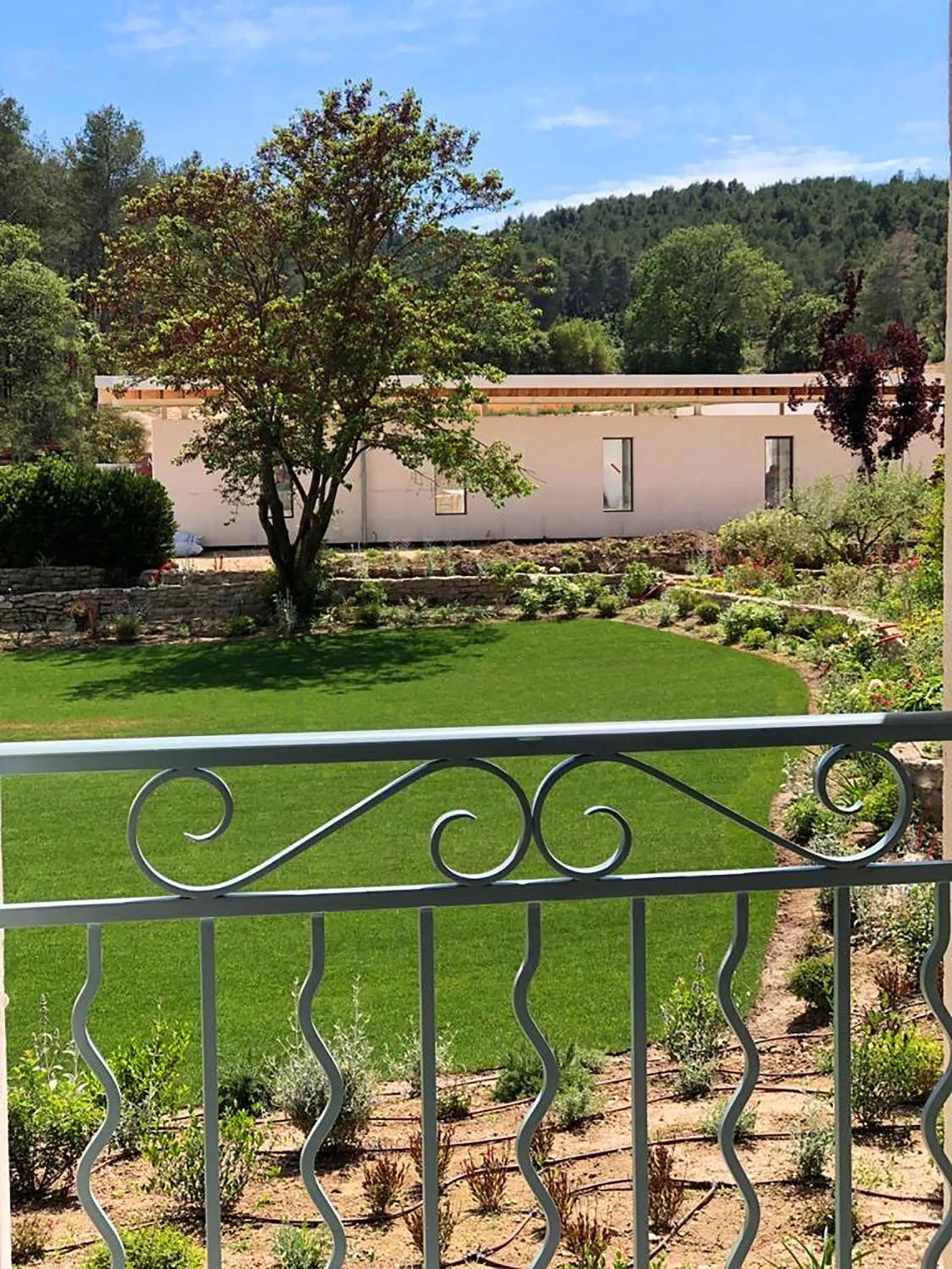 Facade/entrance in Domaine de Valmouriane