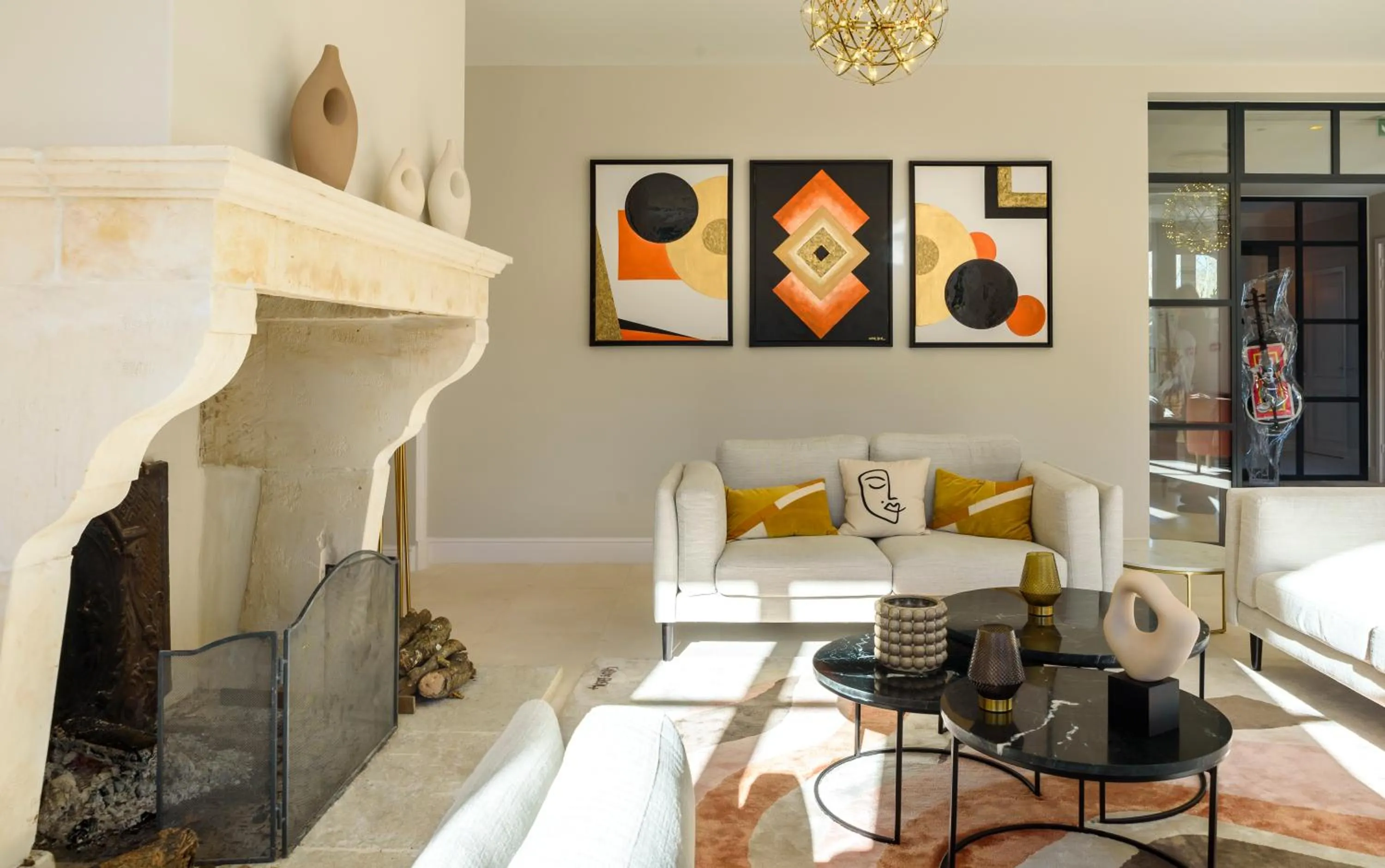 Living room in Domaine de Valmouriane