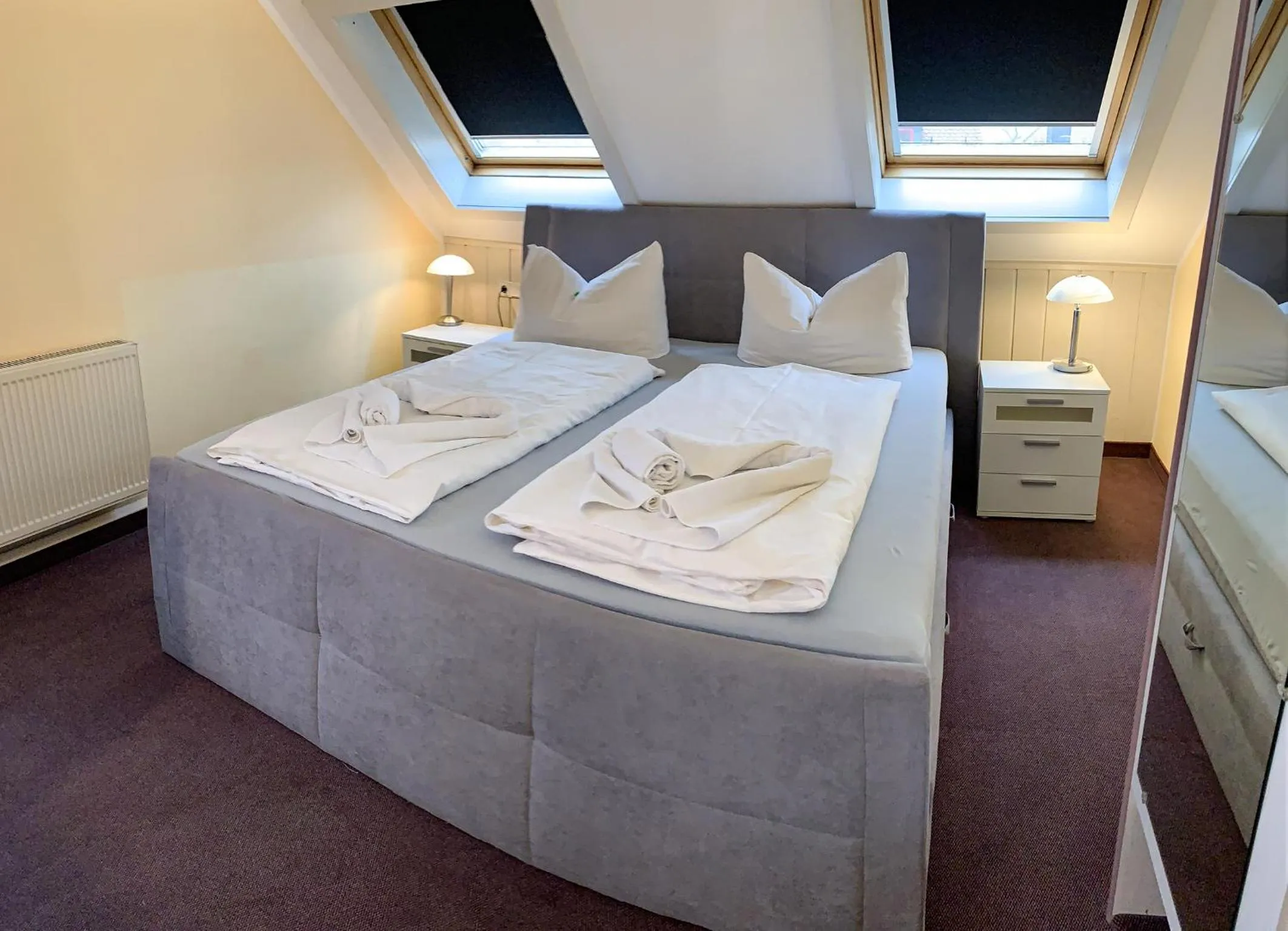 Photo of the whole room, Bed in Hotel Carl von Clausewitz