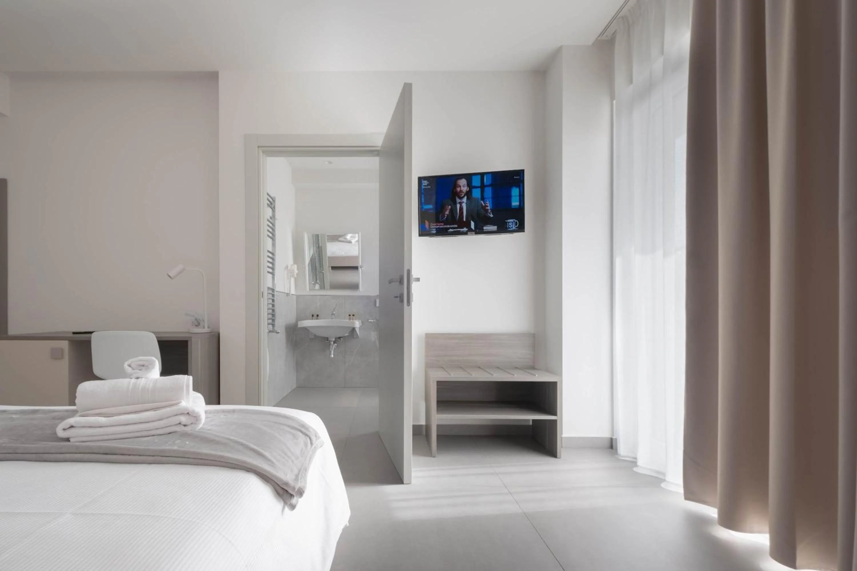 Bedroom, Bed in Hotel 1921