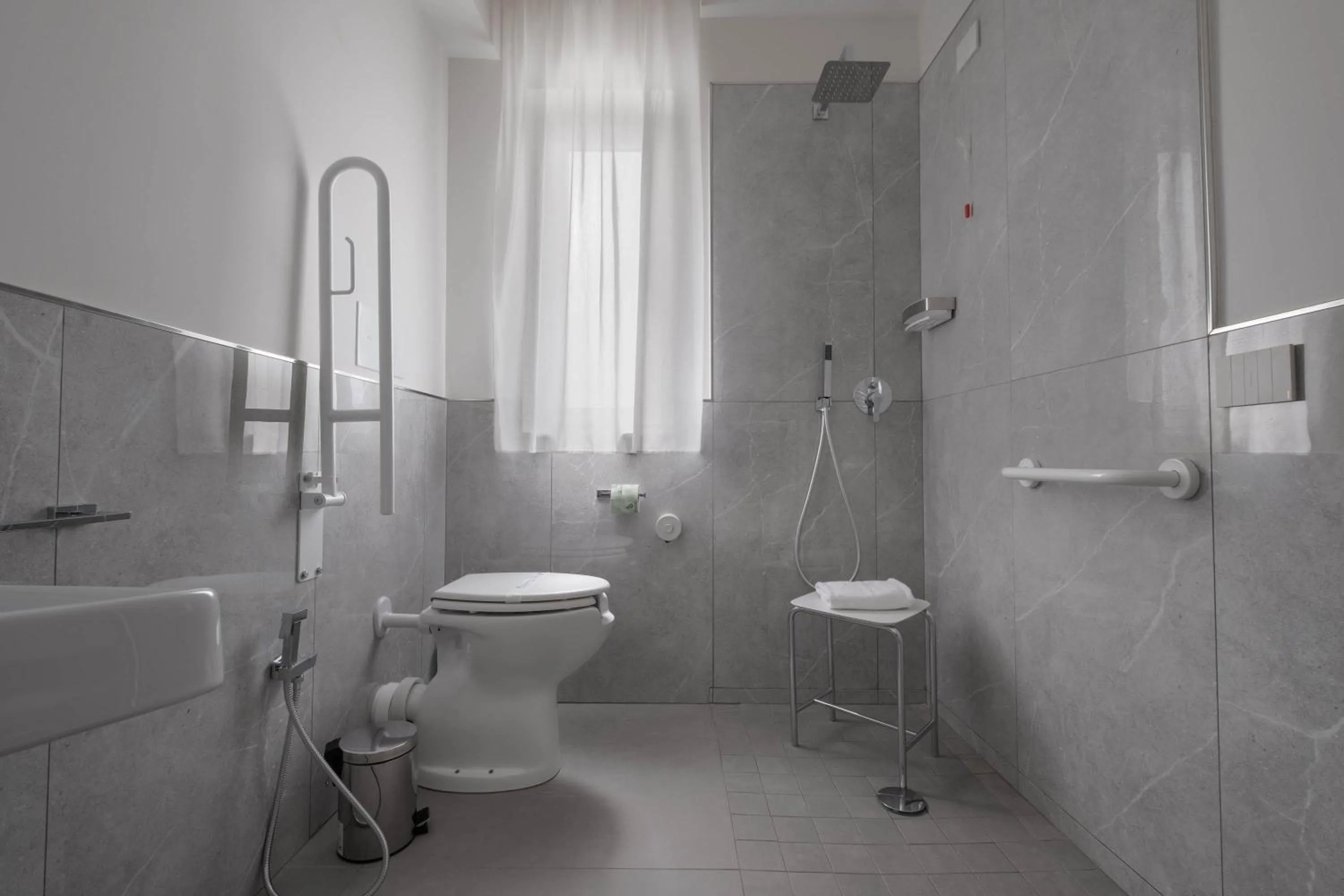 Bathroom in Hotel 1921