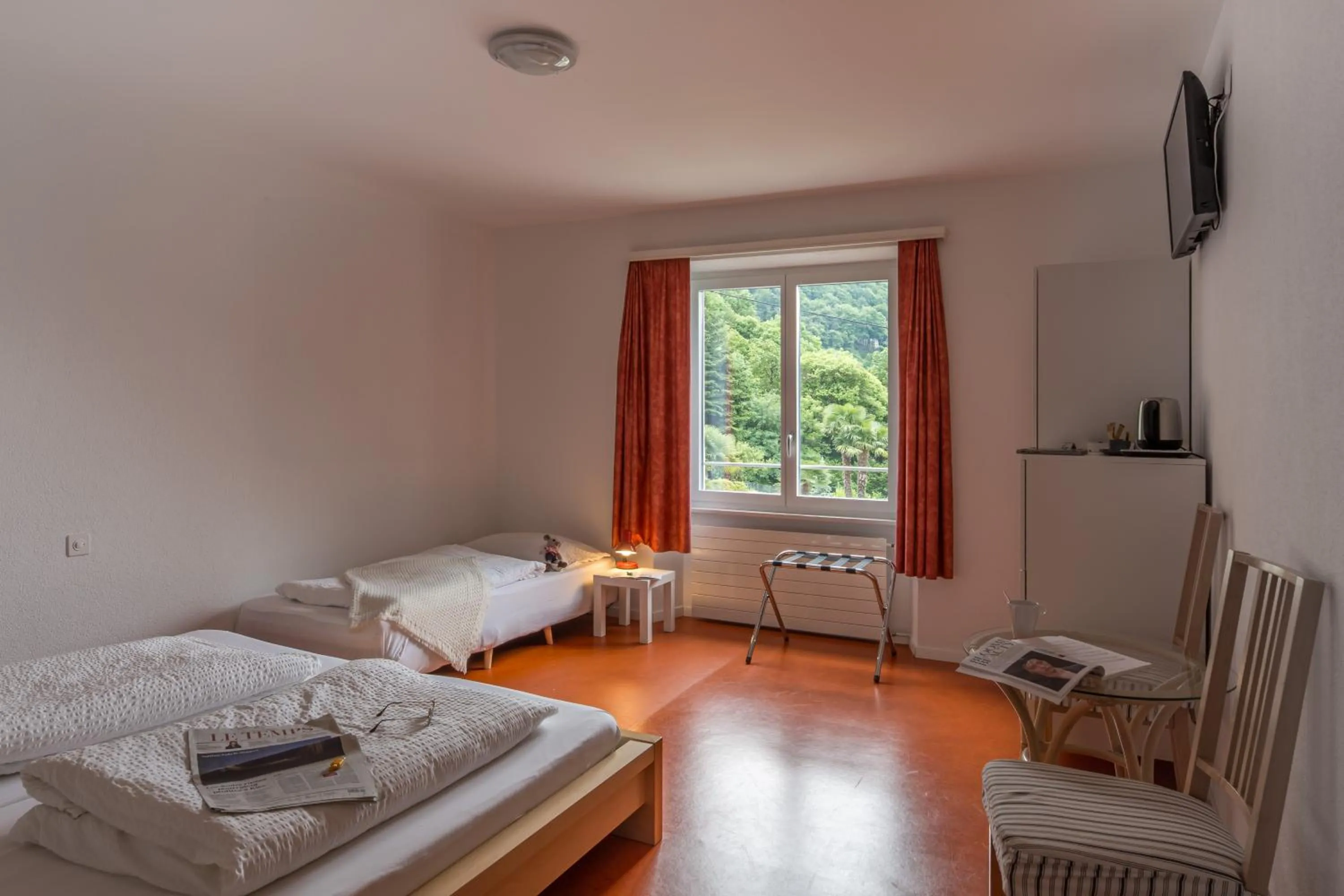 Bed in Hotel Pizzo Vogorno