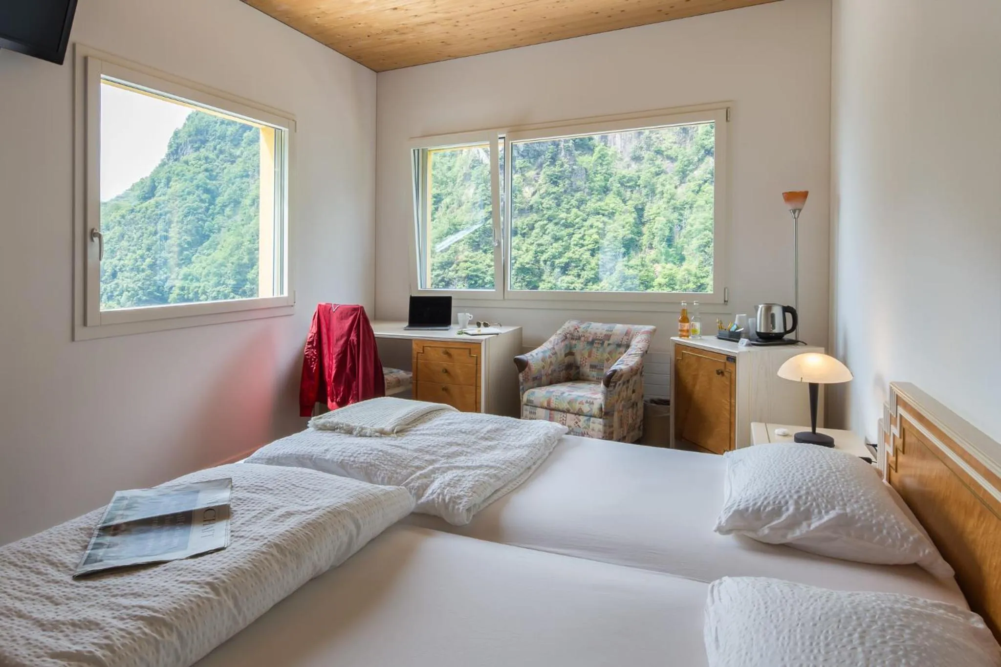 Bed in Hotel Pizzo Vogorno