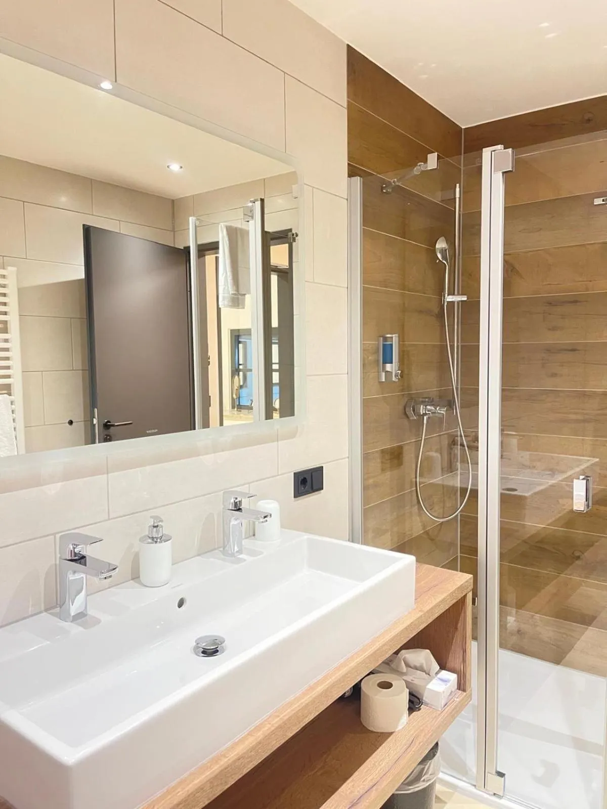 Bathroom in Hotelgasthof Kirchenwirt